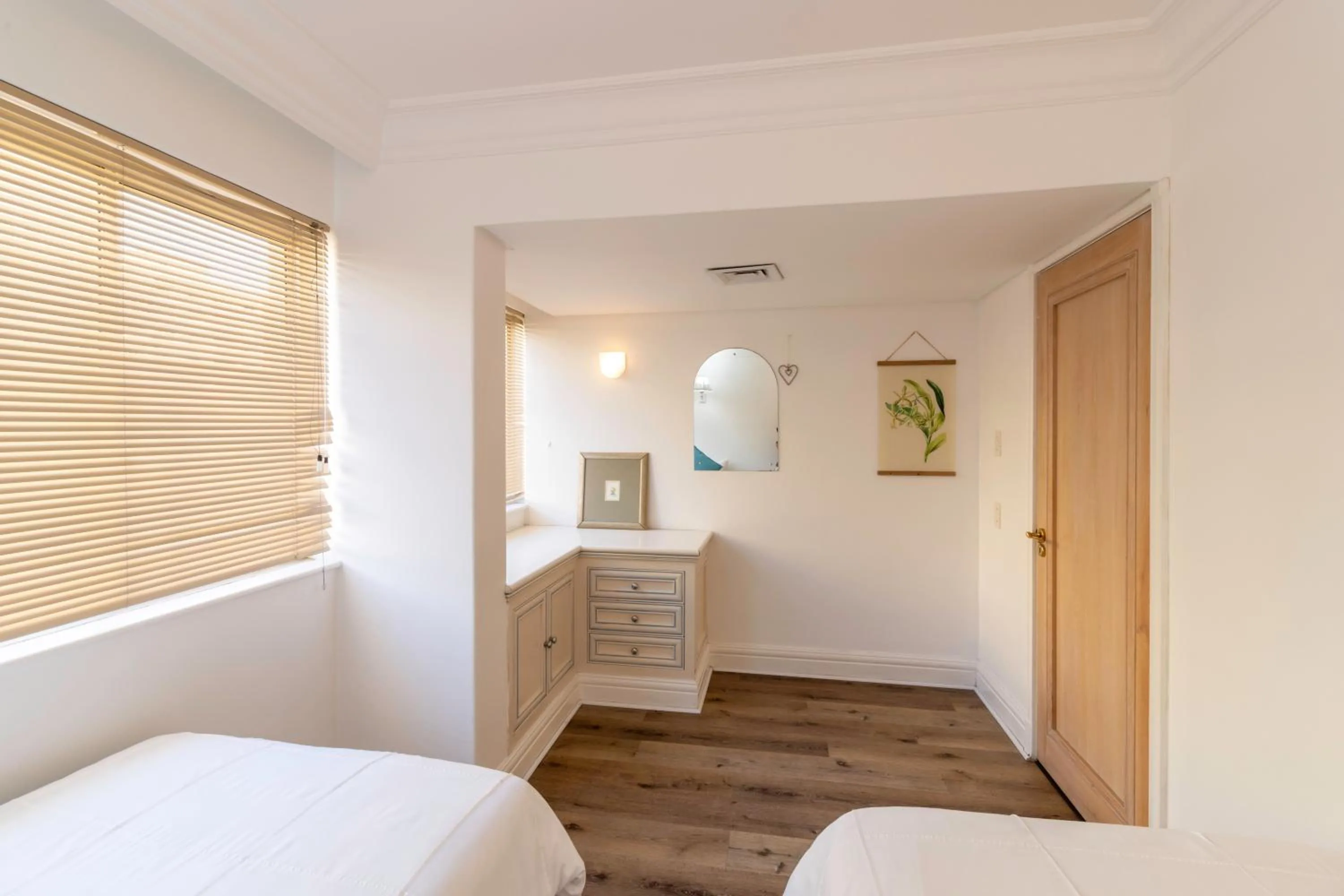 Bedroom, Bed in Beachfront Seaview