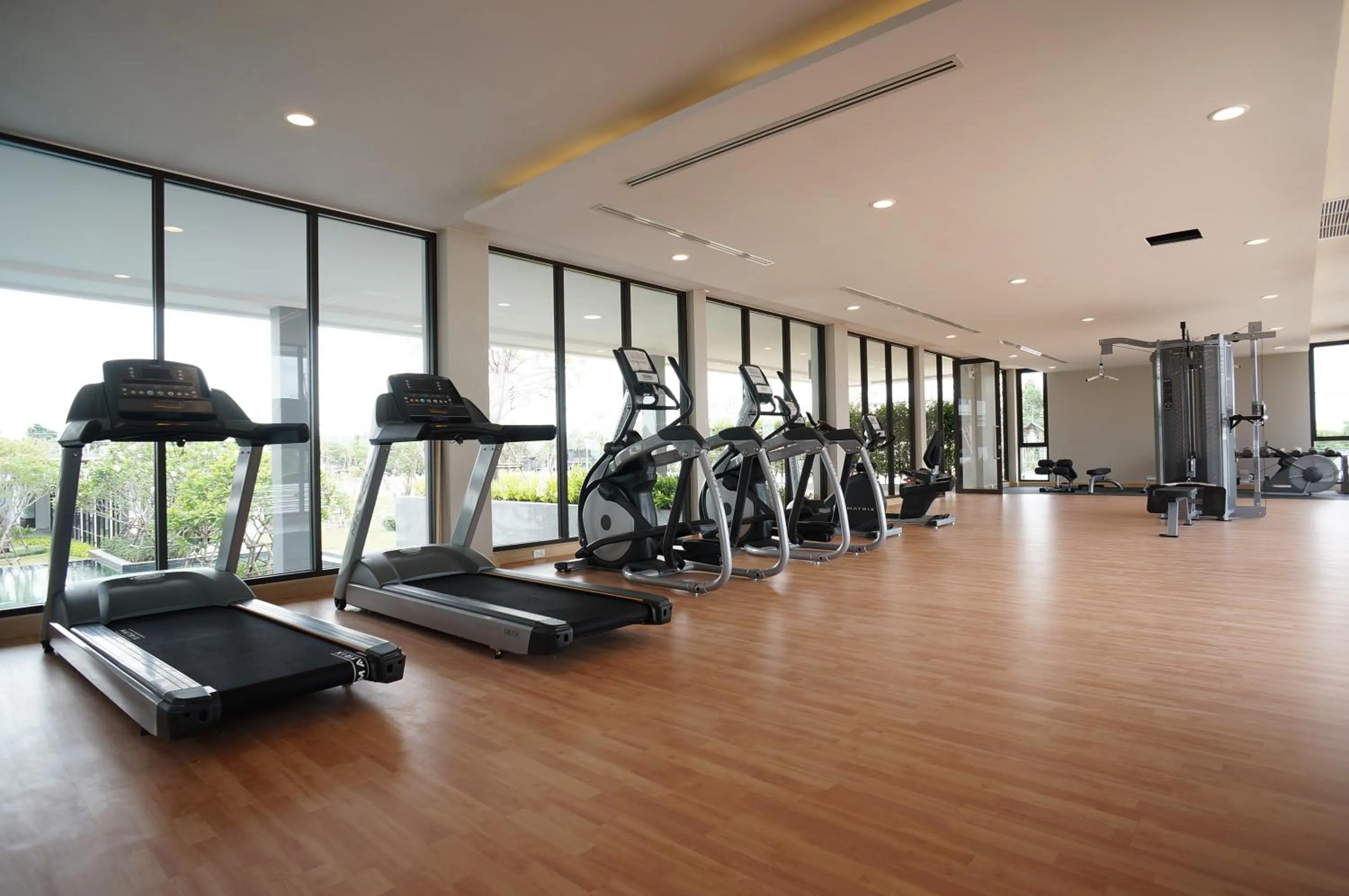 Fitness centre/facilities in Burgundy Residence 304