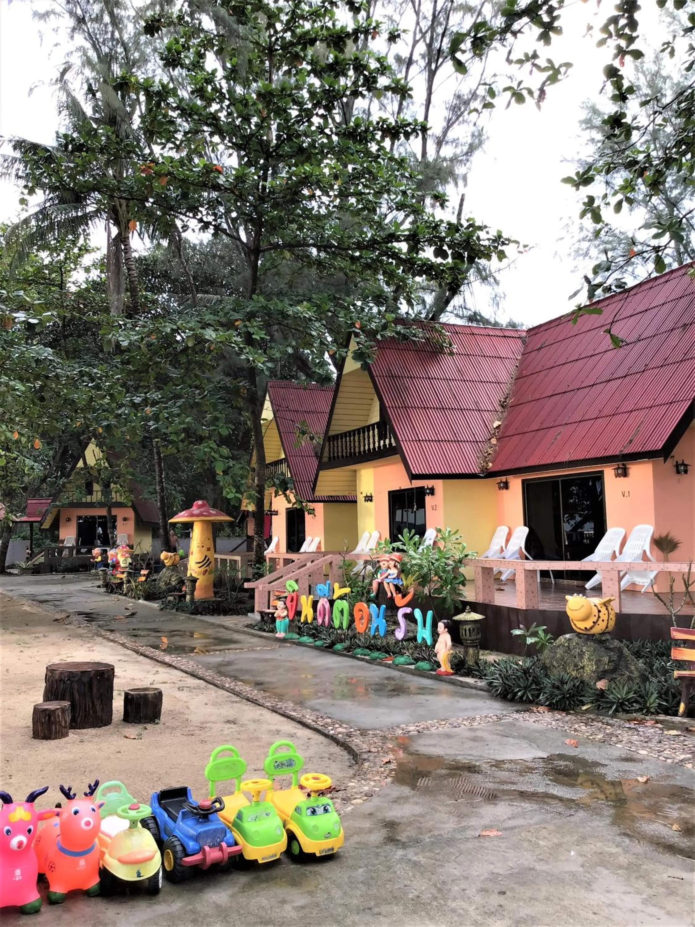 Andaman Beach Resort Koh Jum