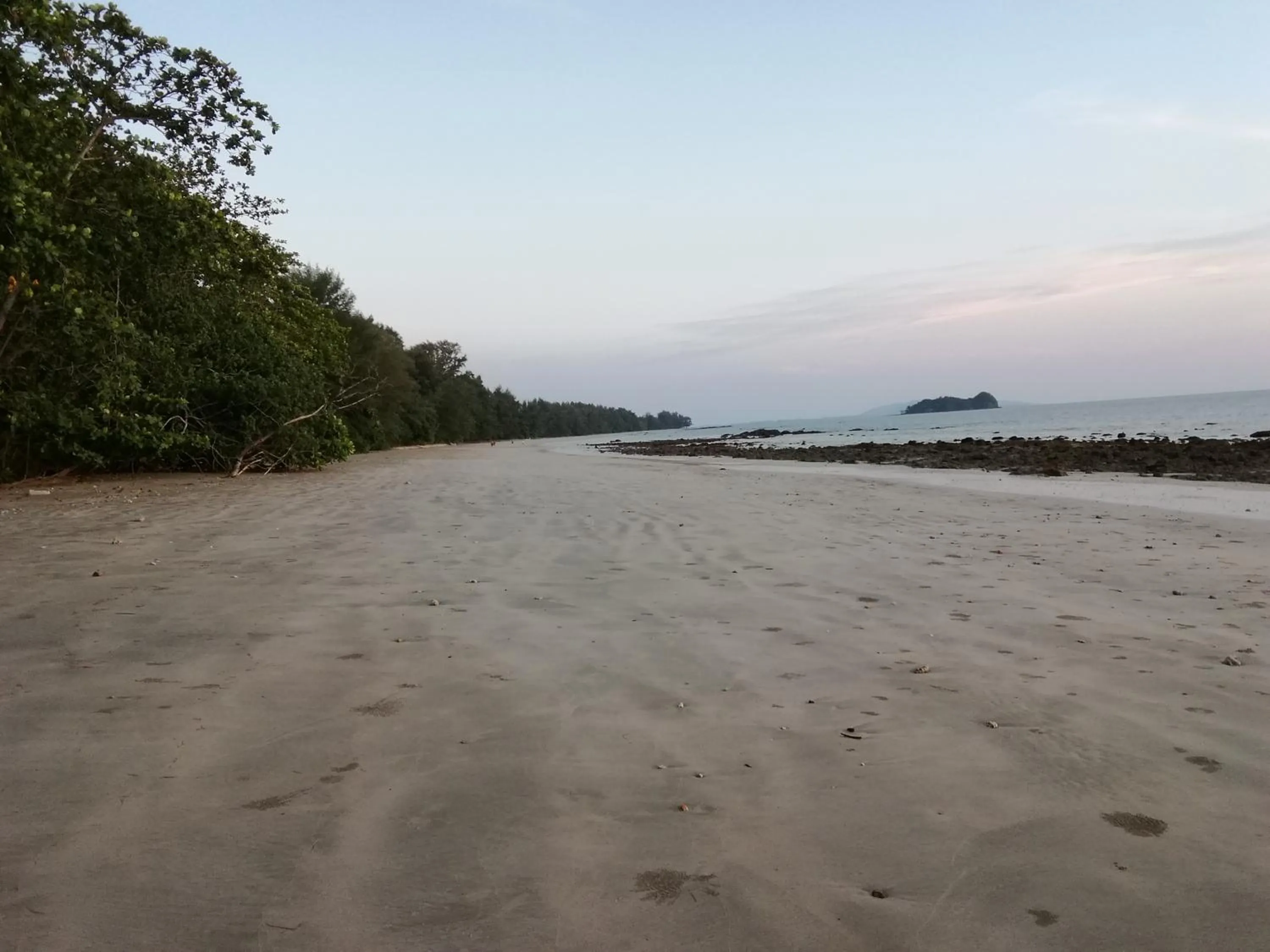 Andaman Beach Resort Koh Jum