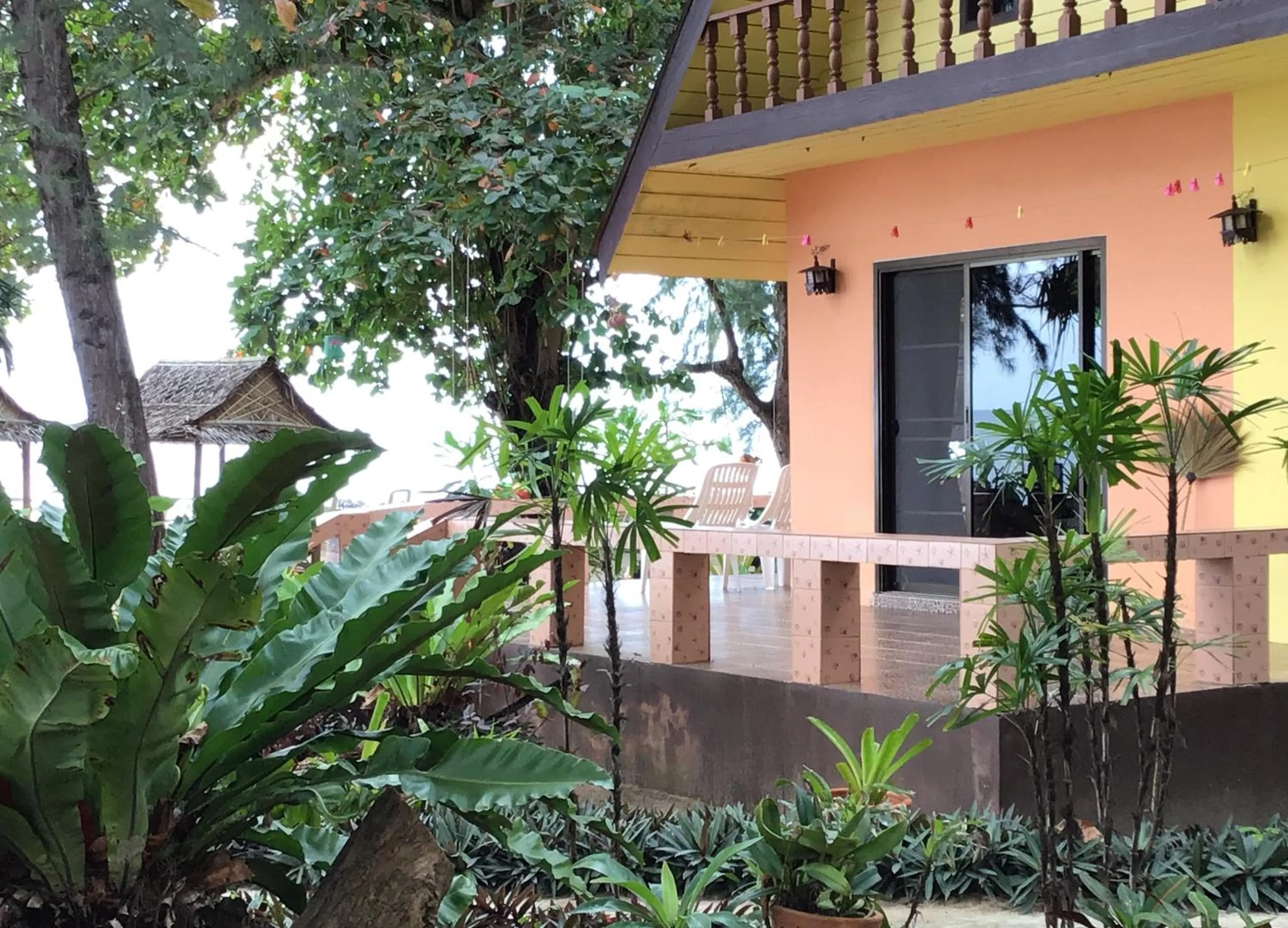 Andaman Beach Resort Koh Jum