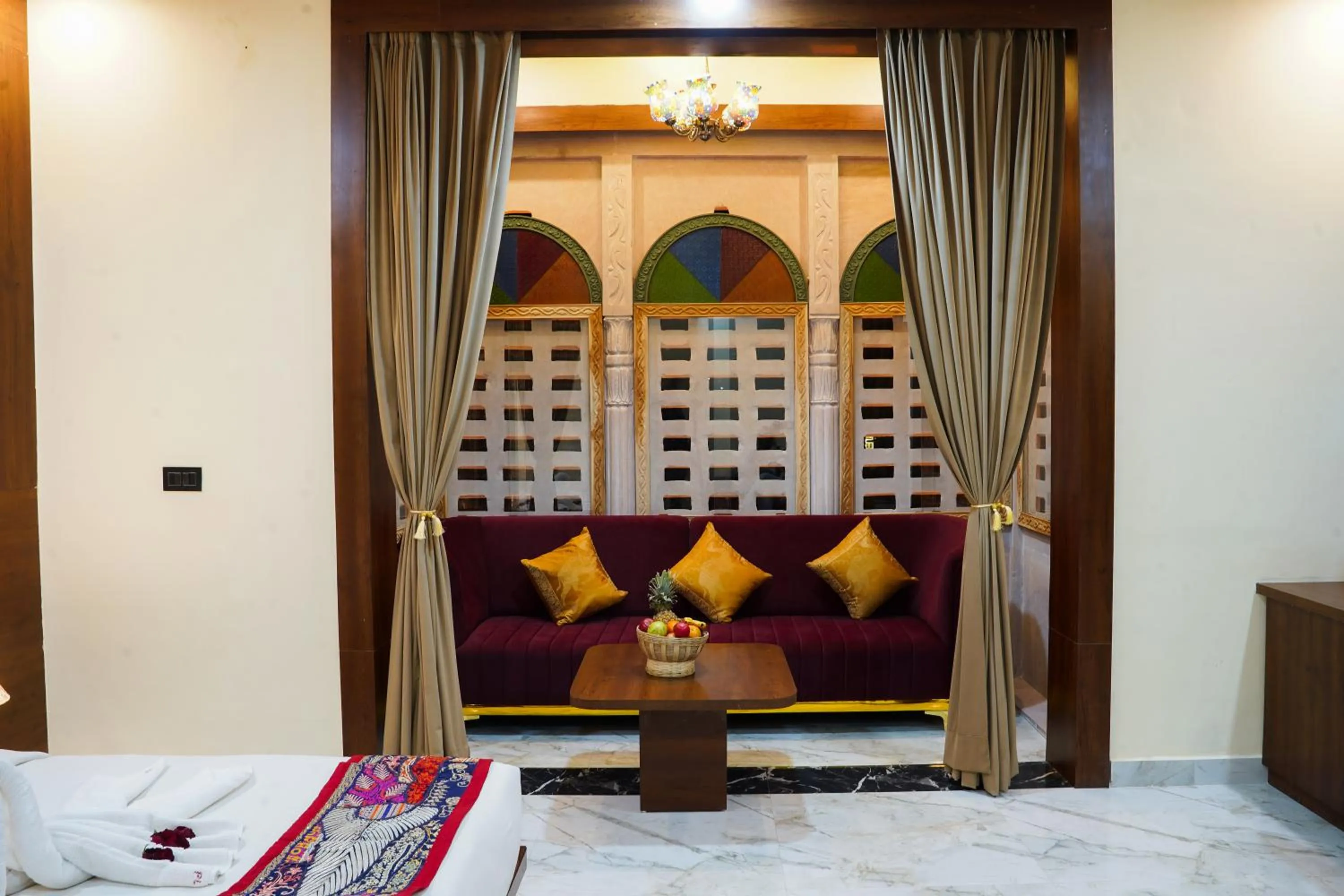 Bed in Hotel Pushkar Legacy