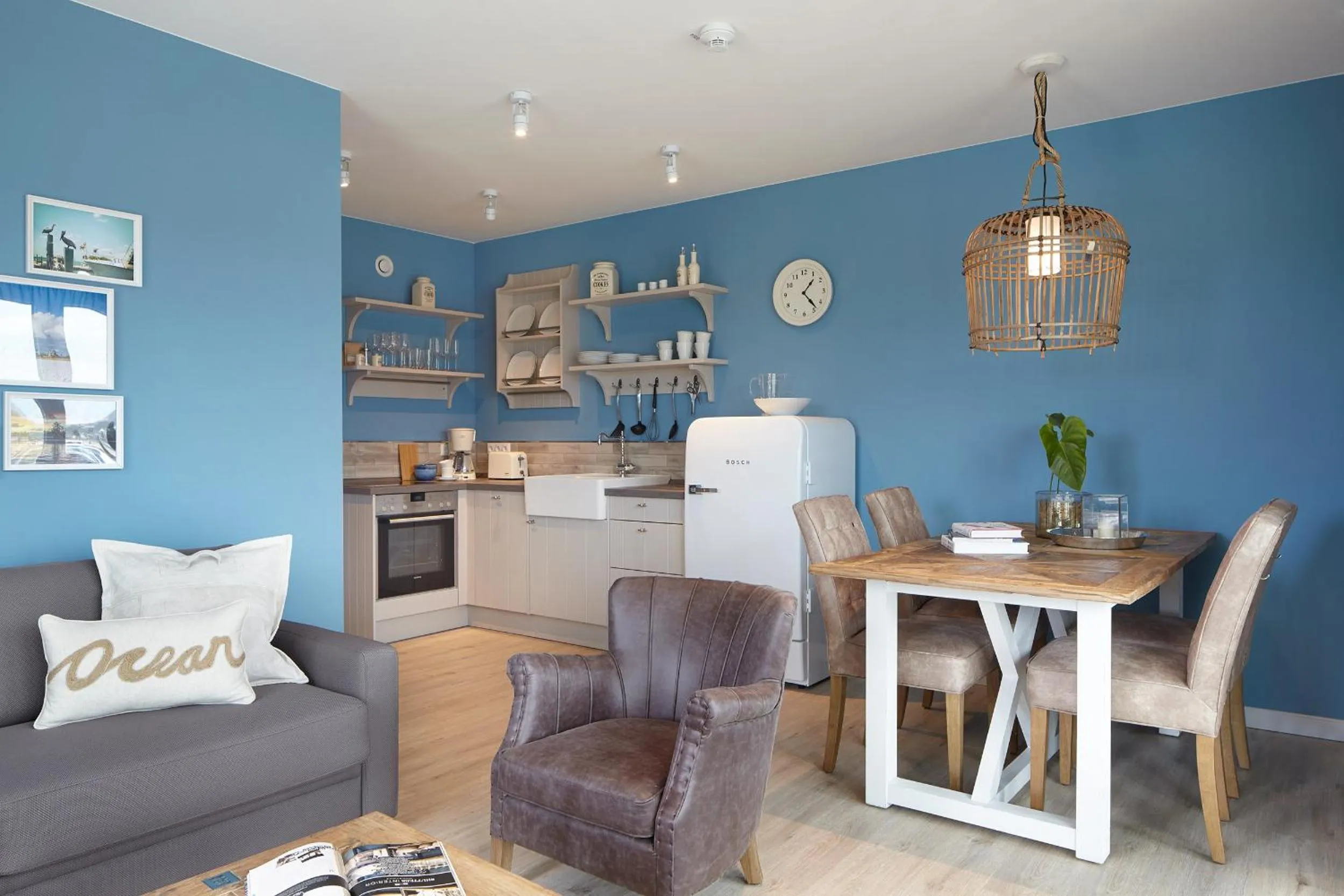 Kitchen or kitchenette in Beach Apartments Heiligenhafen