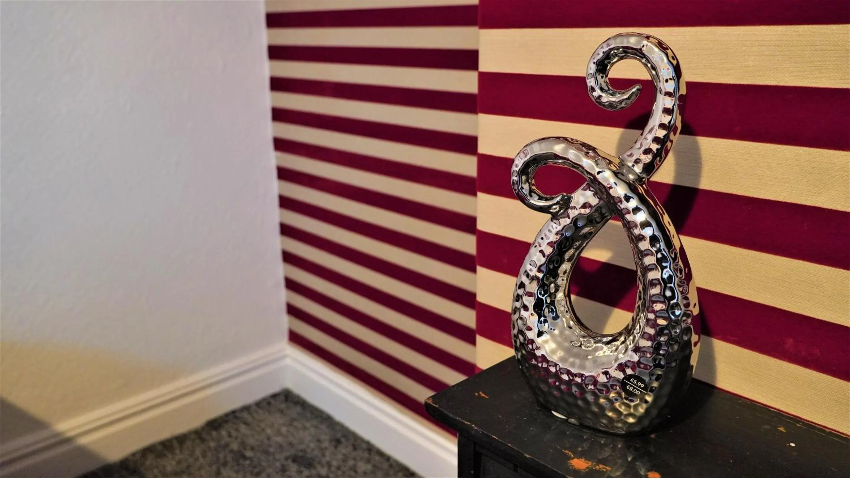 Living room in Dean House