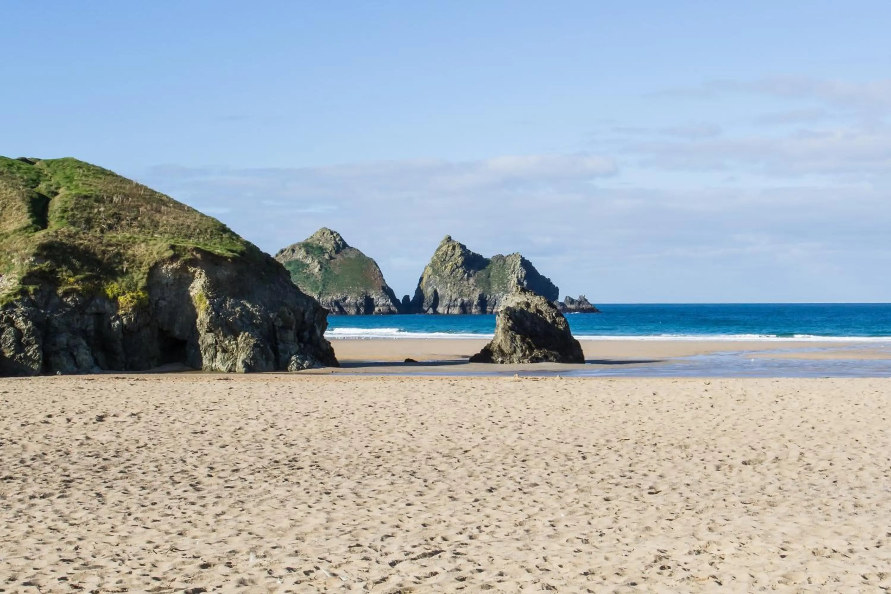 Beach in Holywell Bay B & B