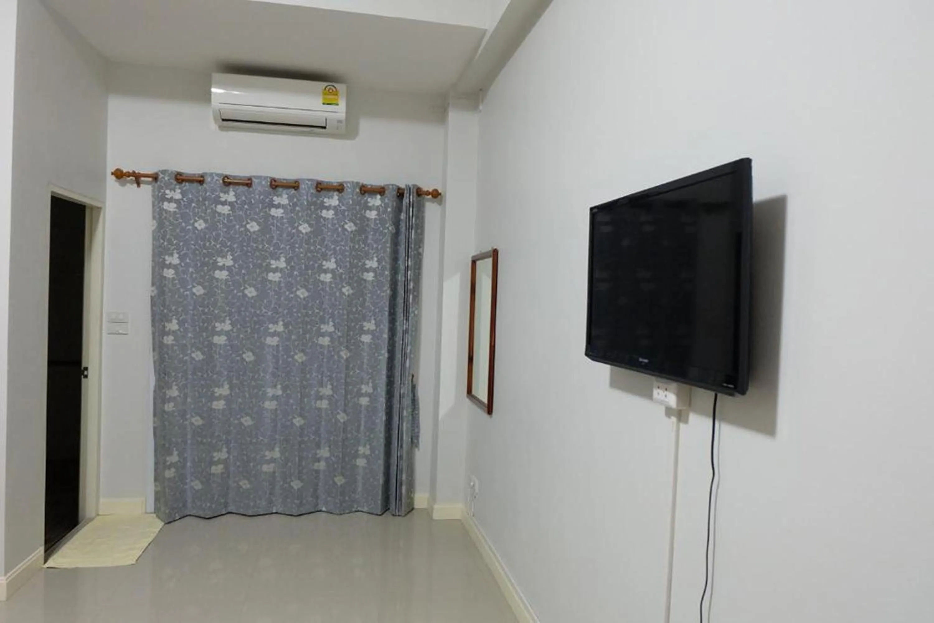 TV and multimedia in Tara Apartment