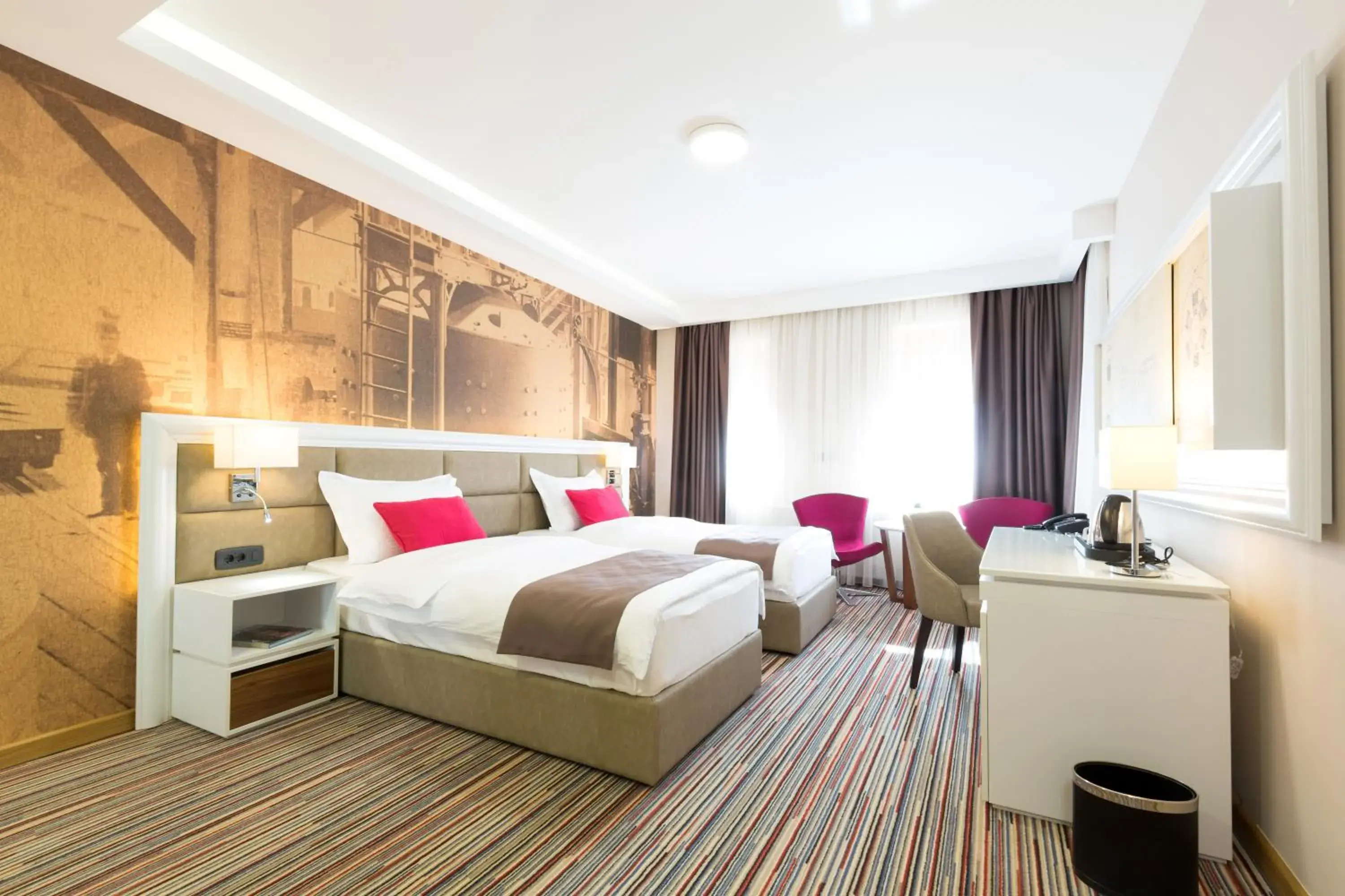 Hotel TESLA - Smart Stay Garni Hotel TESLA - Smart Stay Garni