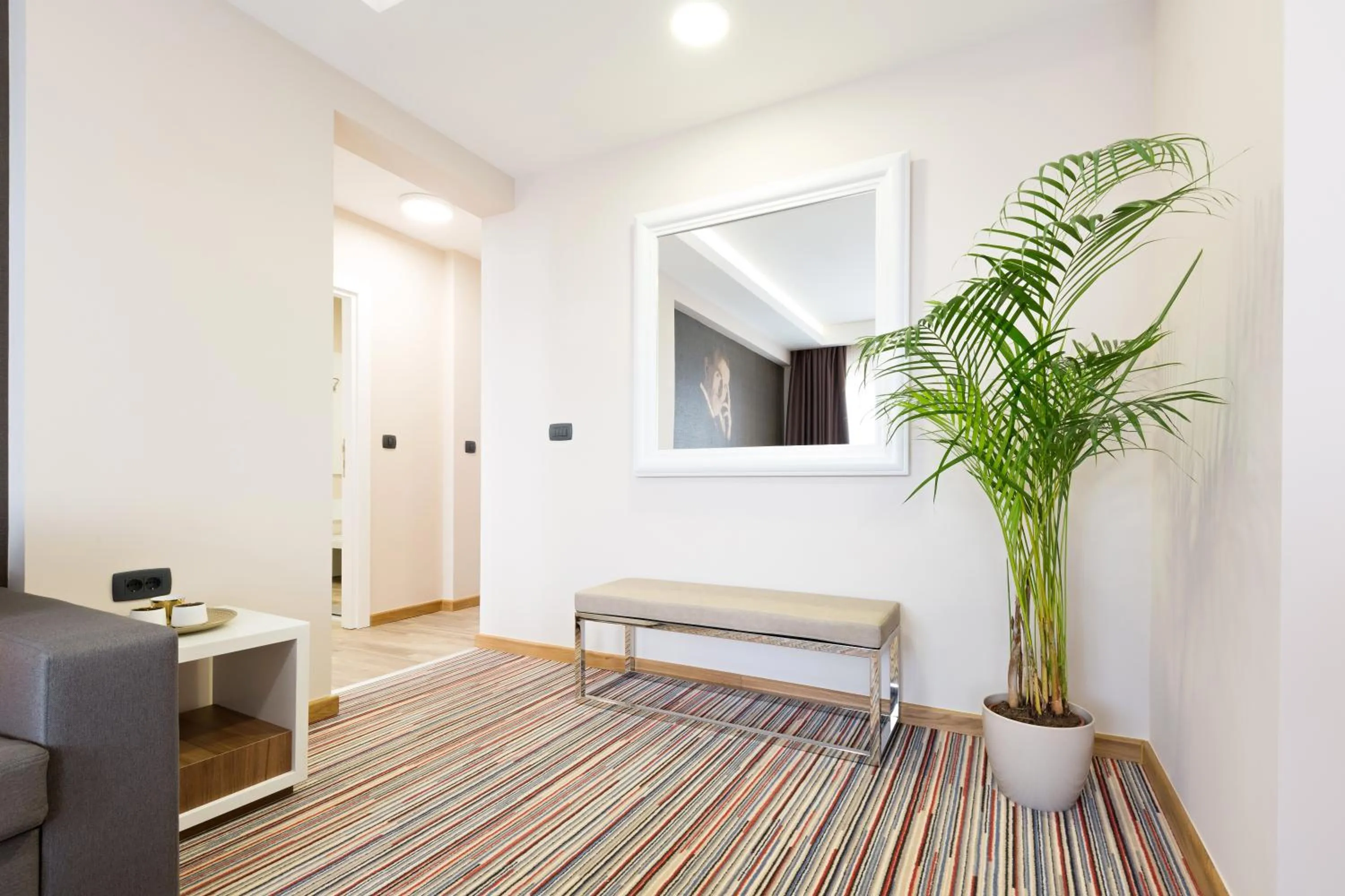 Seating area in Hotel TESLA - Smart Stay Garni