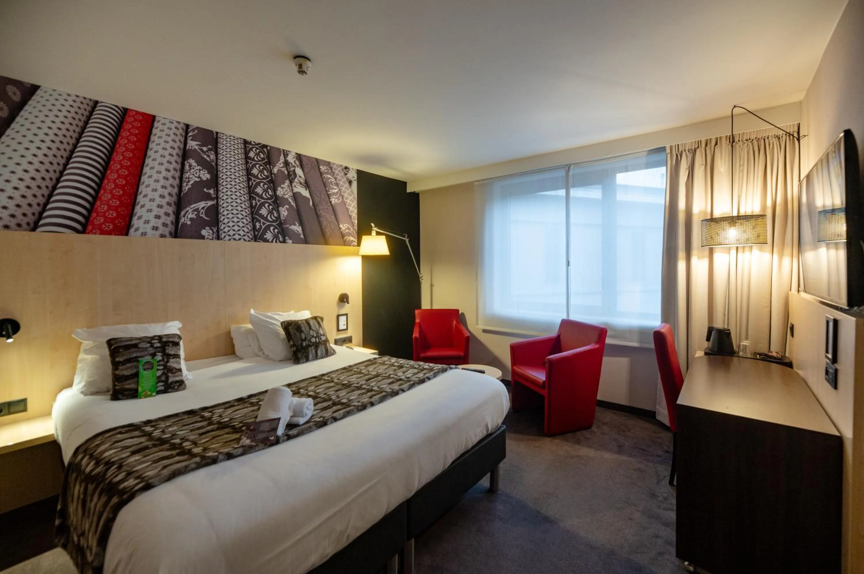 Bedroom, Bed in Hotel & Aparthotel Alize Mouscron