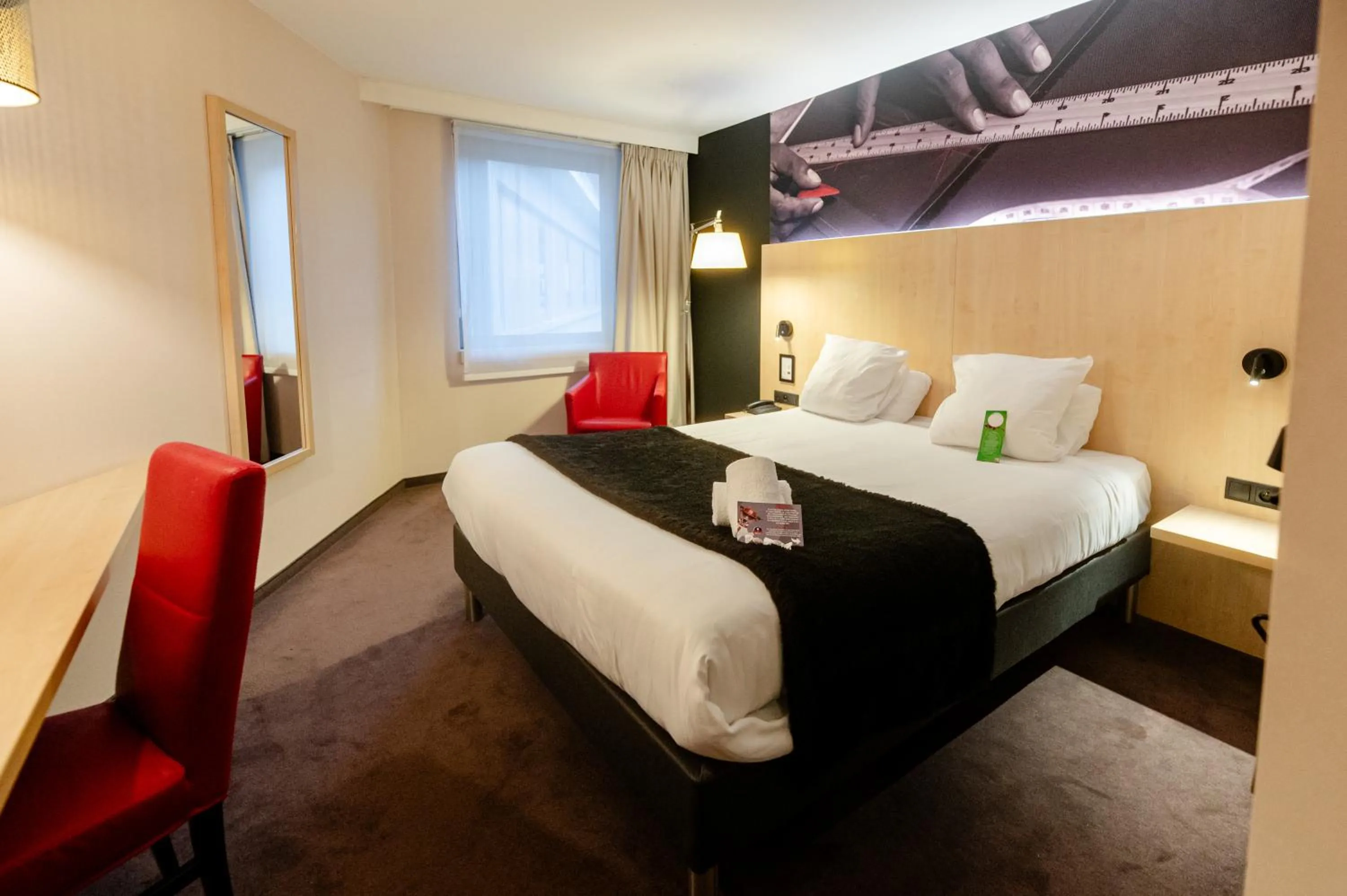 Bedroom, Bed in Hotel & Aparthotel Alize Mouscron