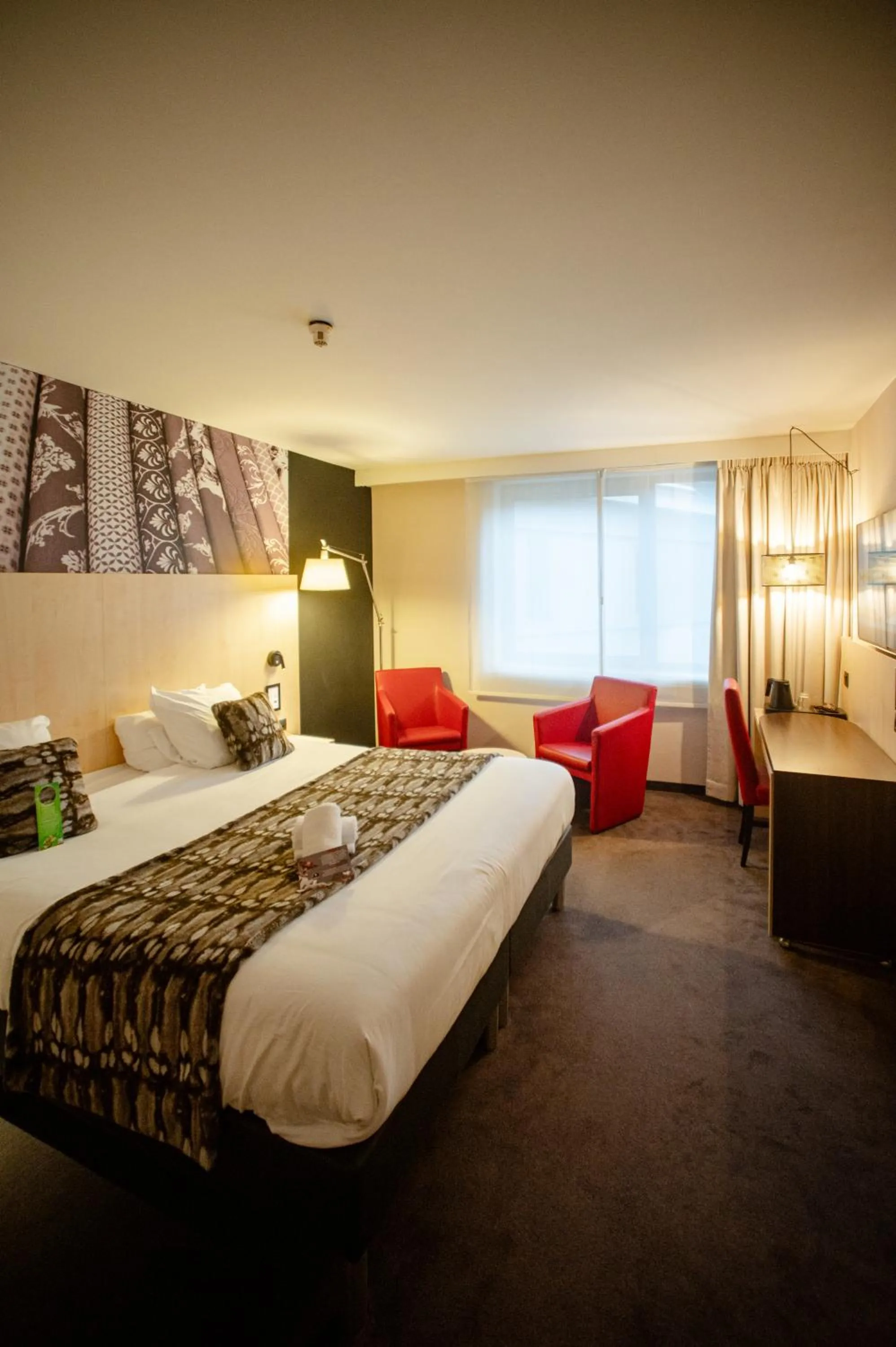 Bedroom, Bed in Hotel & Aparthotel Alize Mouscron