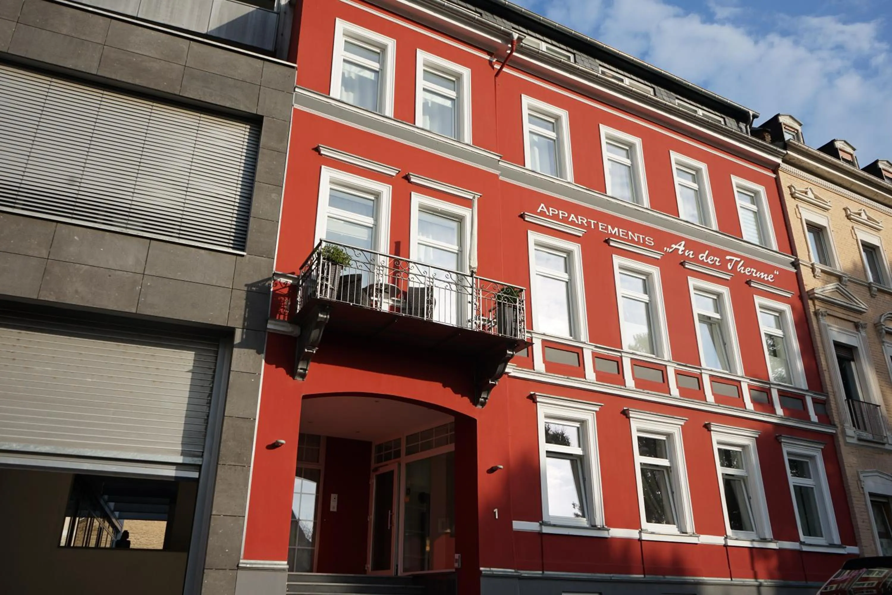 Property building in Appartements an der Therme