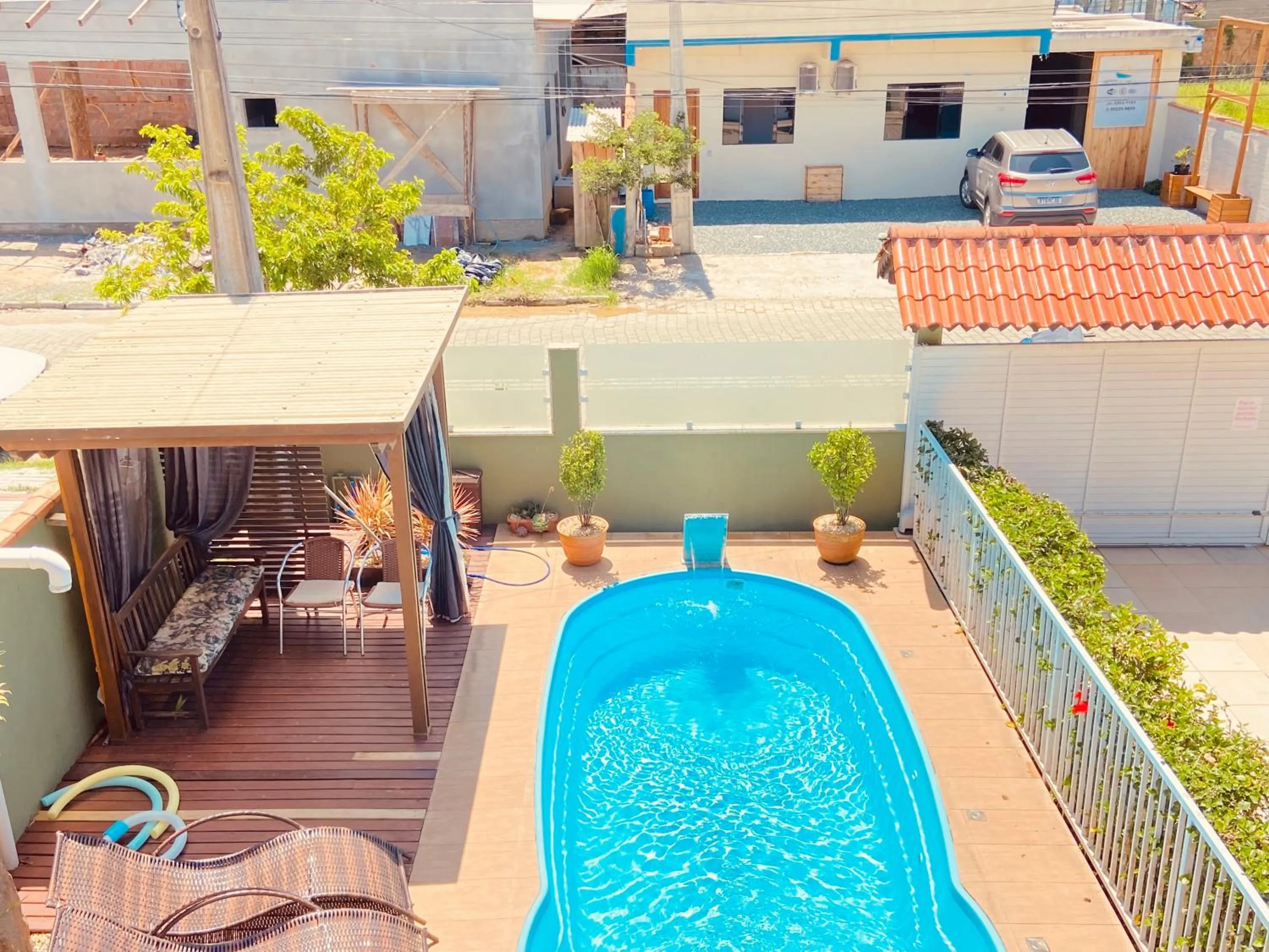 Swimming pool in Pousada Mar de Almirante