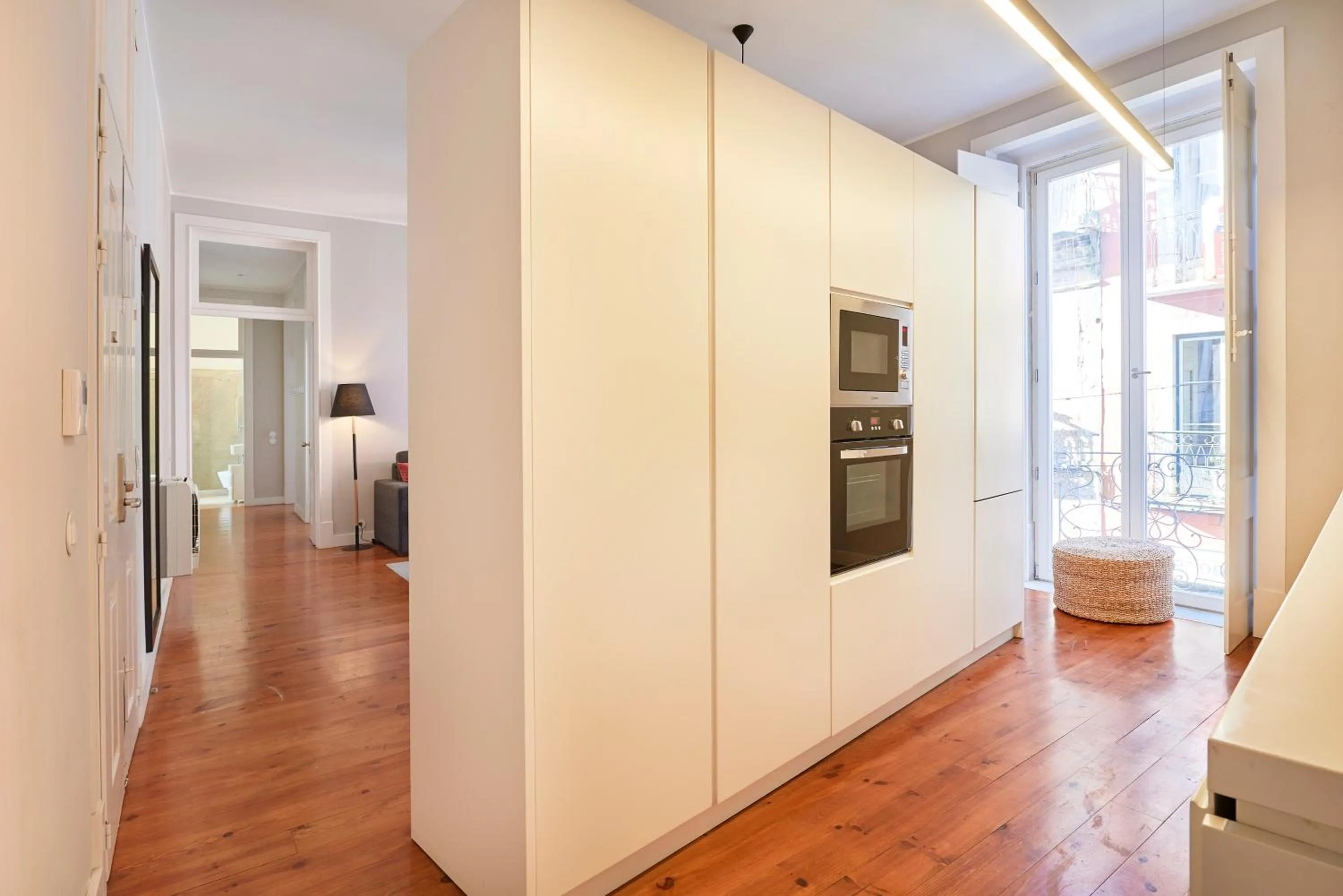 Kitchen or kitchenette in Lisbon Five Stars Apartments Combro 7