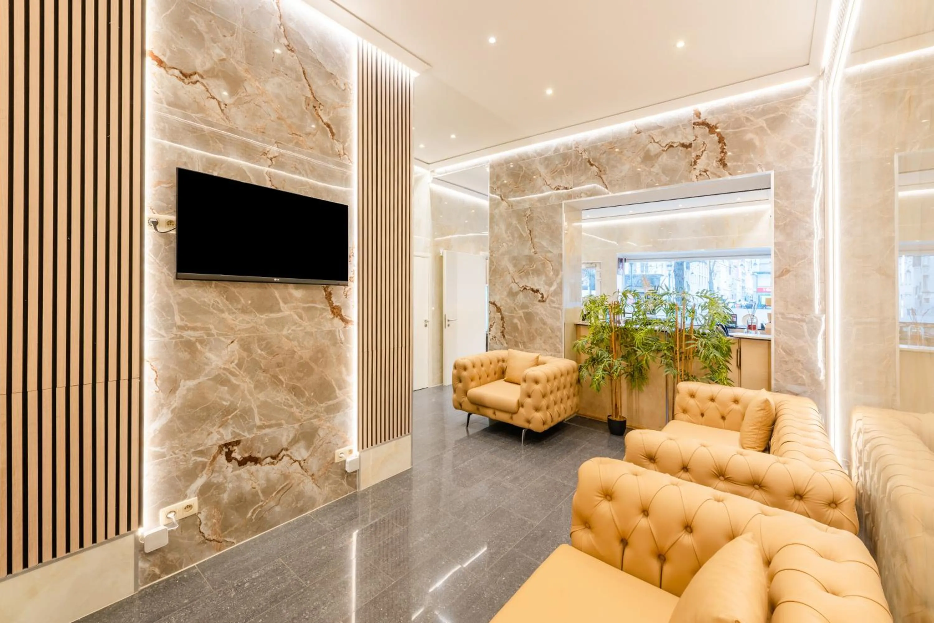 Seating area in Hotel Barry