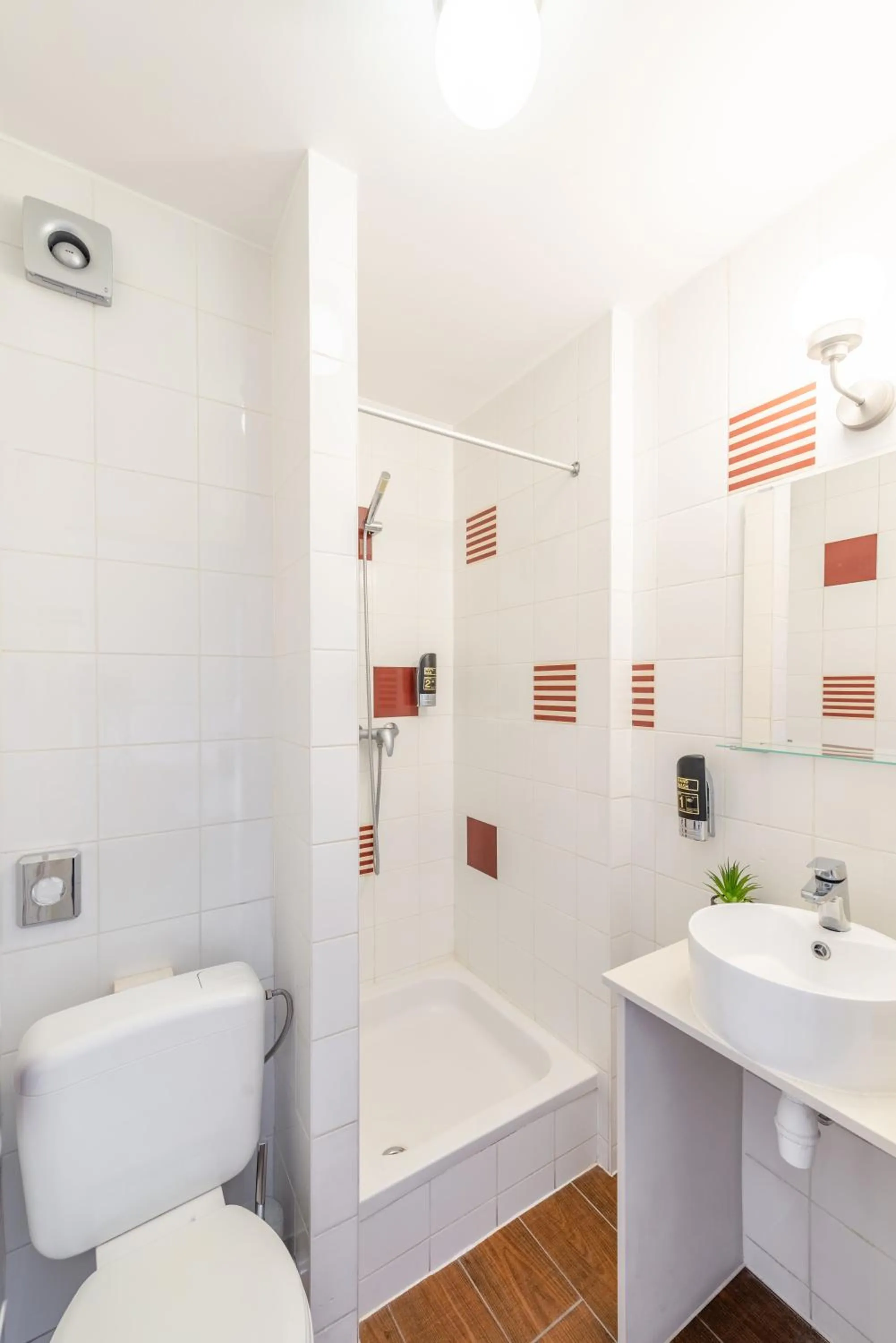 Bathroom in Hotel Barry