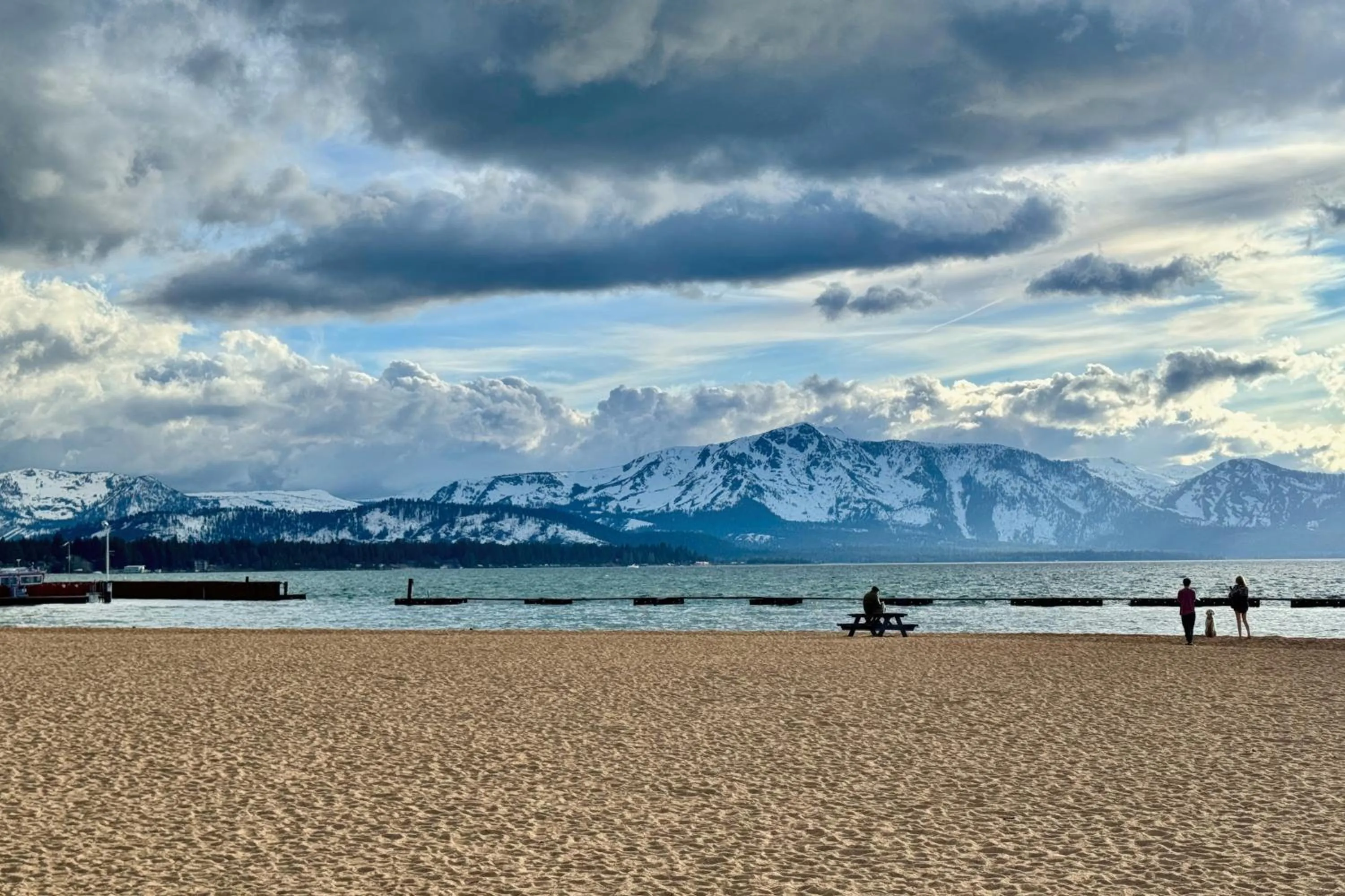 Beach in Hotel Becket, BW Signature Collection