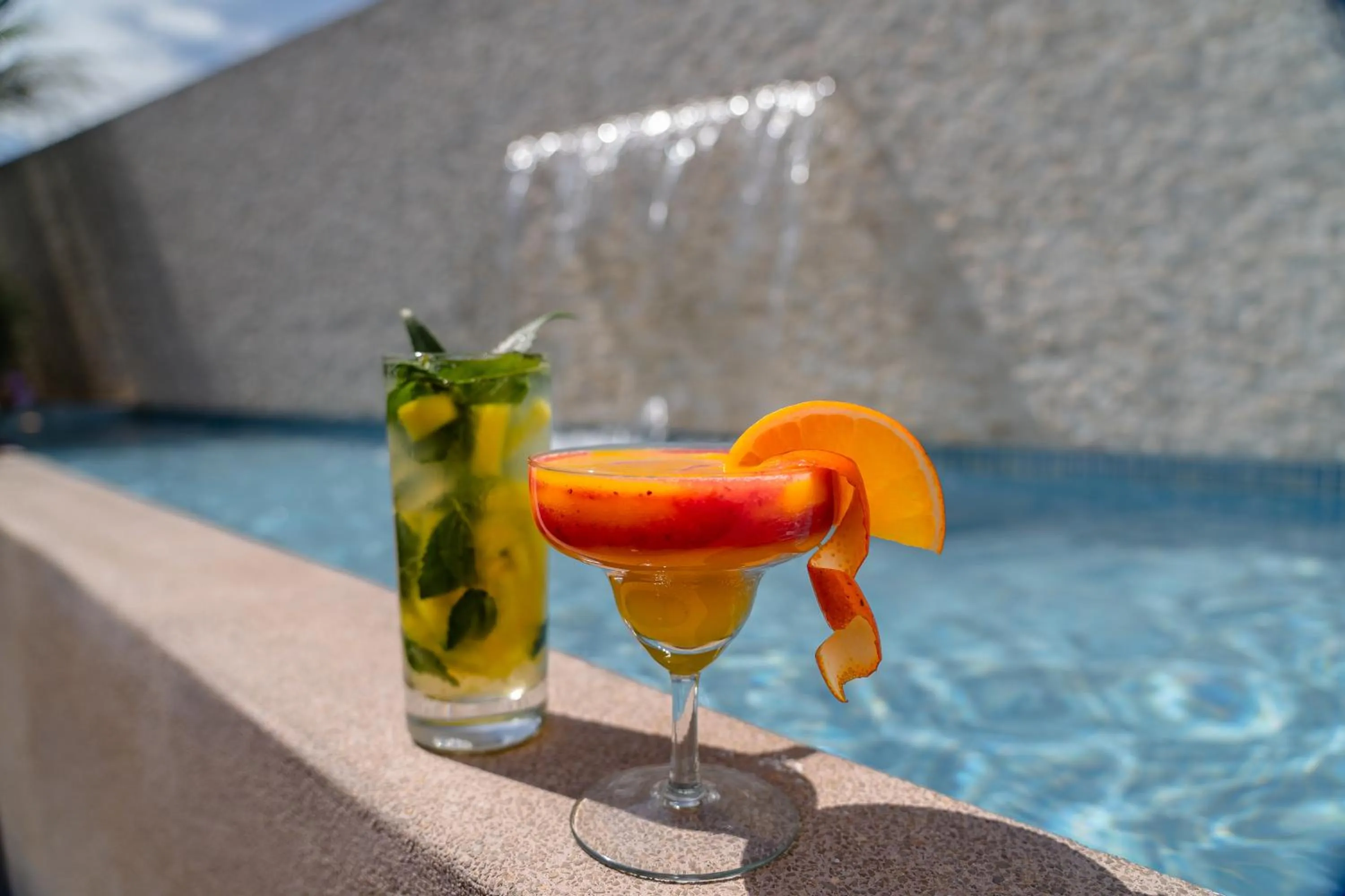 Swimming pool in Jose Antonio Deluxe