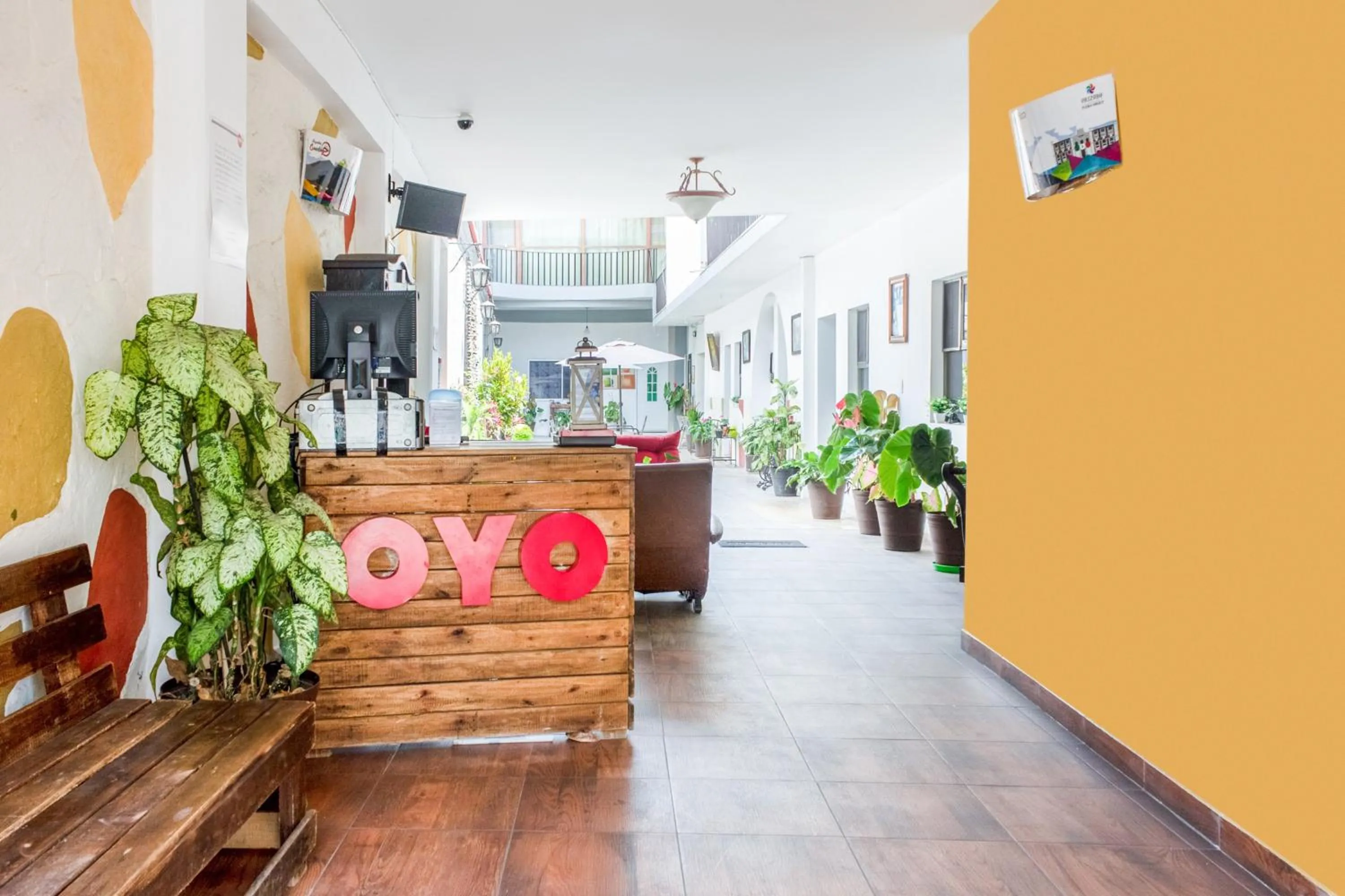 Lobby or reception in OYO Hotel Gandag