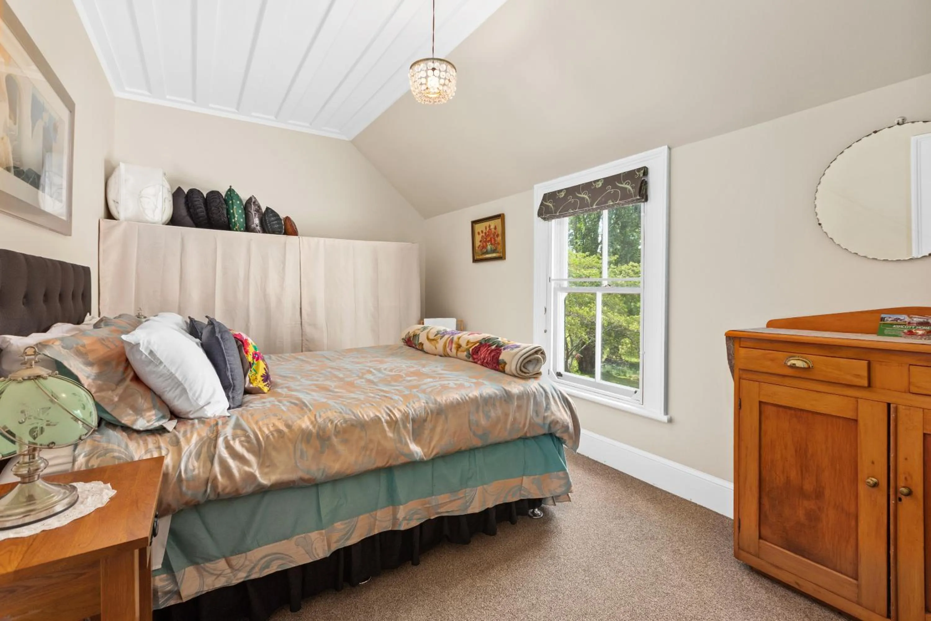 Bed in Ashcott Homestead Bed & Breakfast