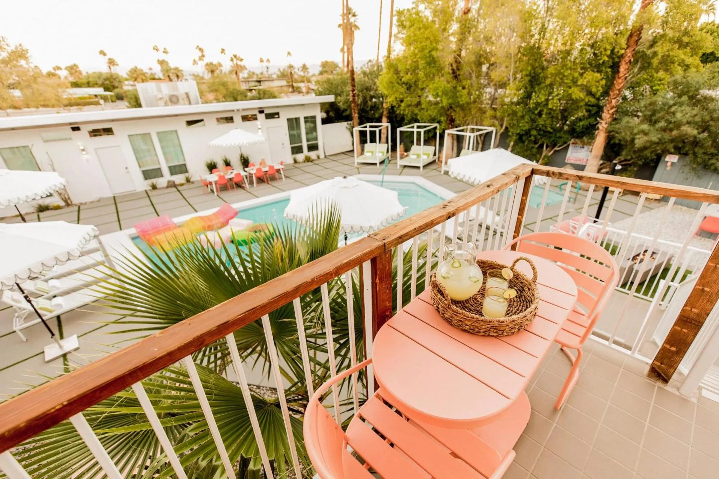 Other in The Wesley by AvantStay Mid-Century Modern Oasis with Pool