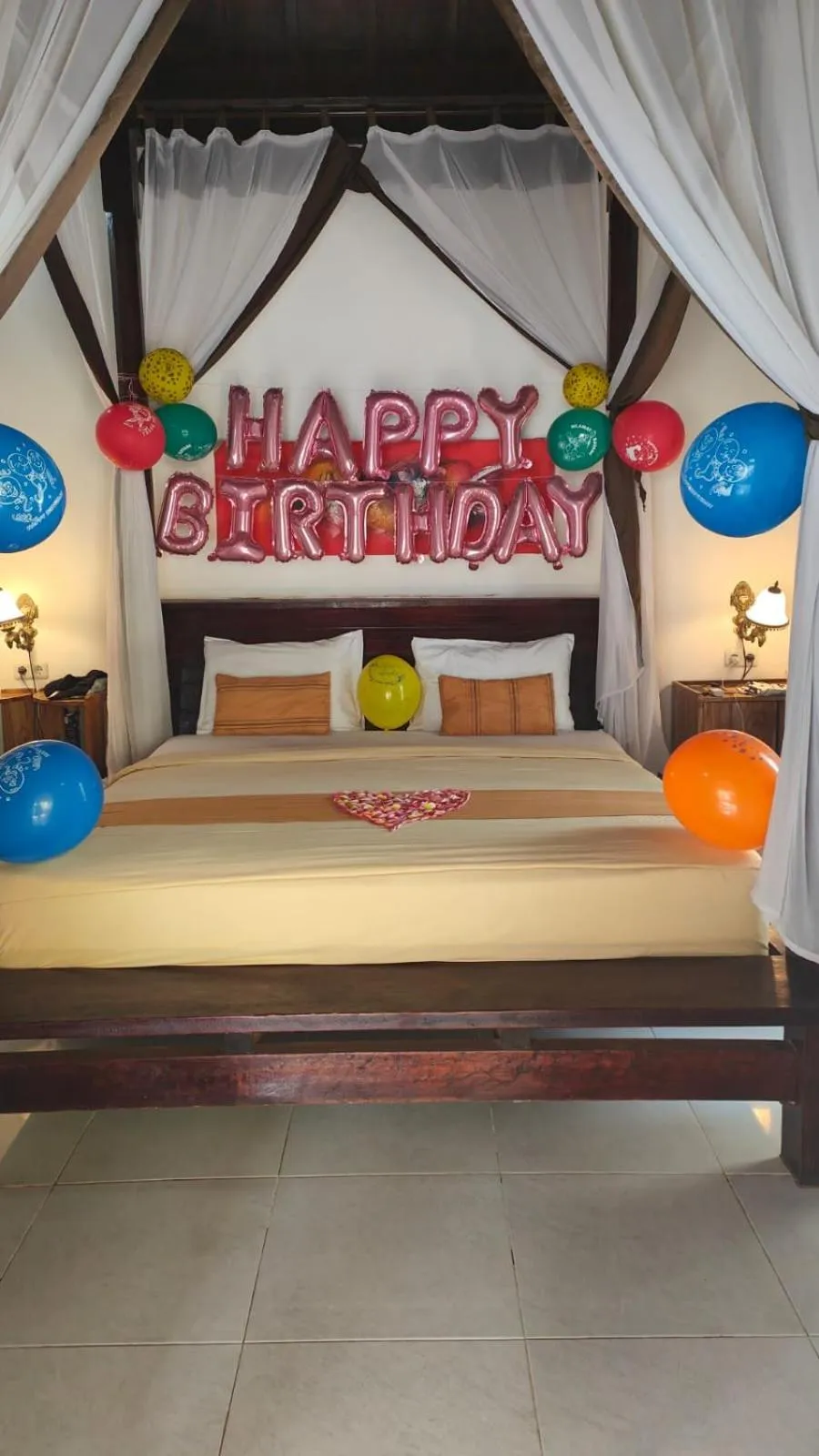 Bed in Banana Leaf Resort