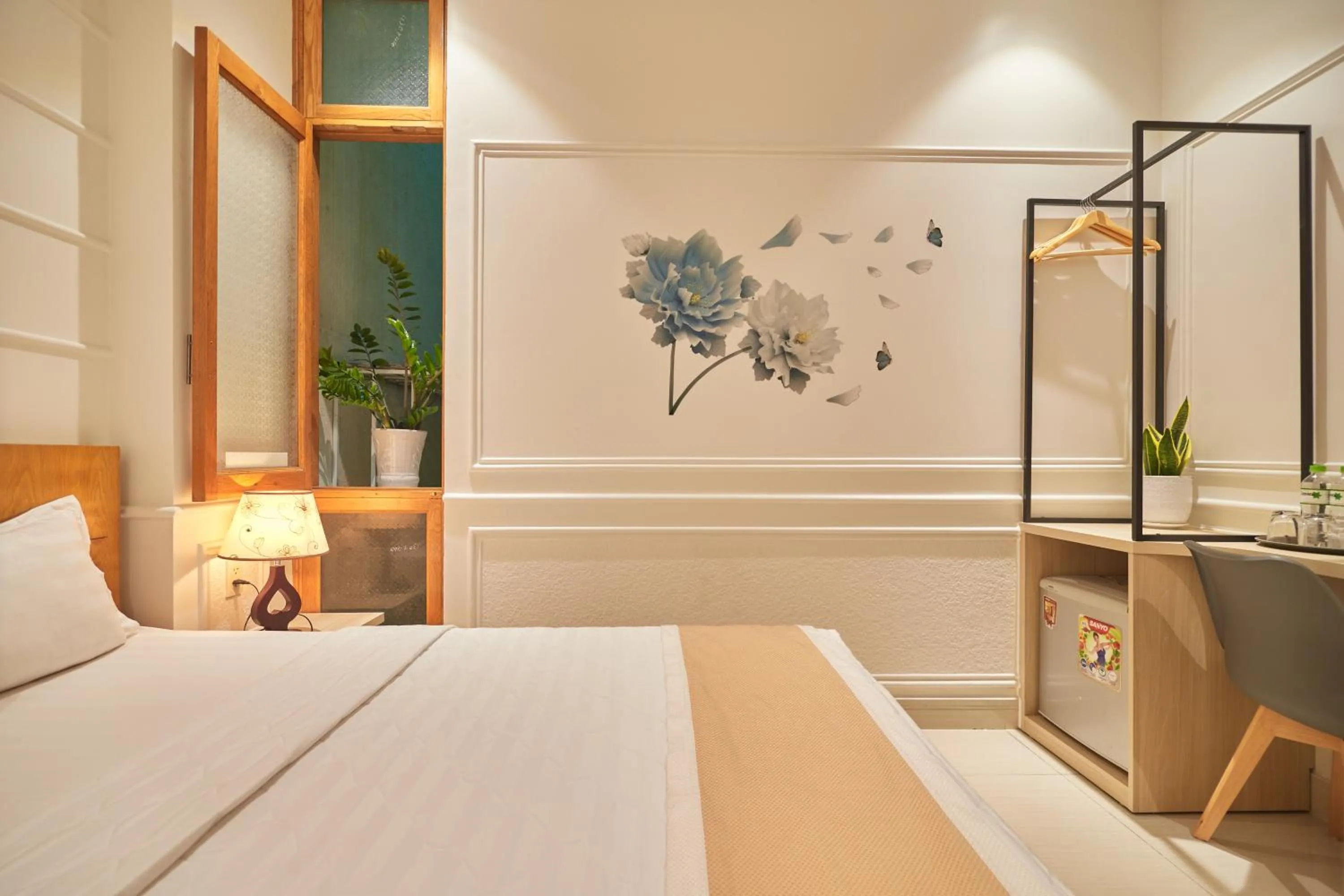 Bedroom, Bed in Bin Bin 10 - Mimosa Hotel Near Tan Son Nhat Airport