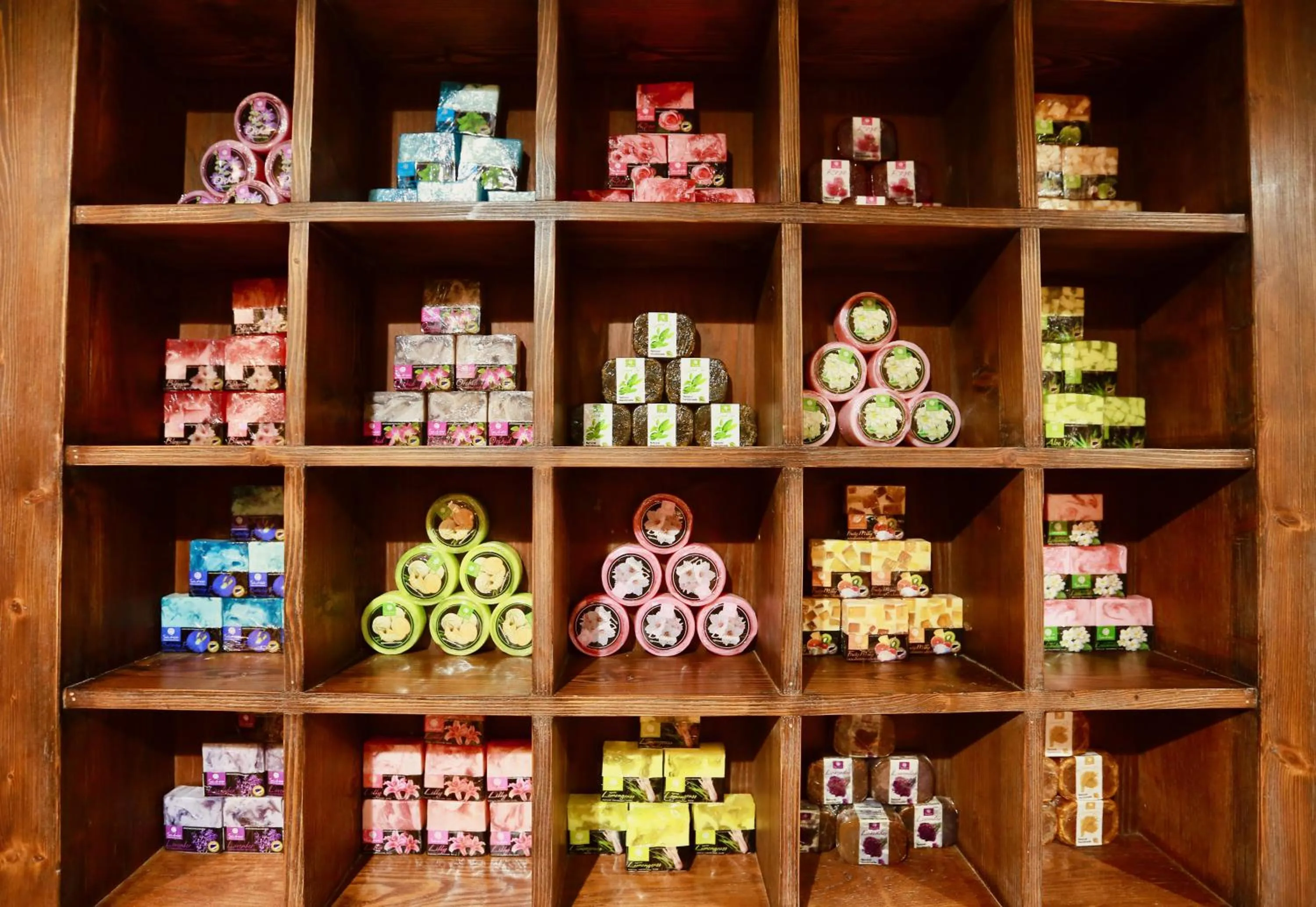 Lobby or reception in Hotel 88 Shinsaibashi