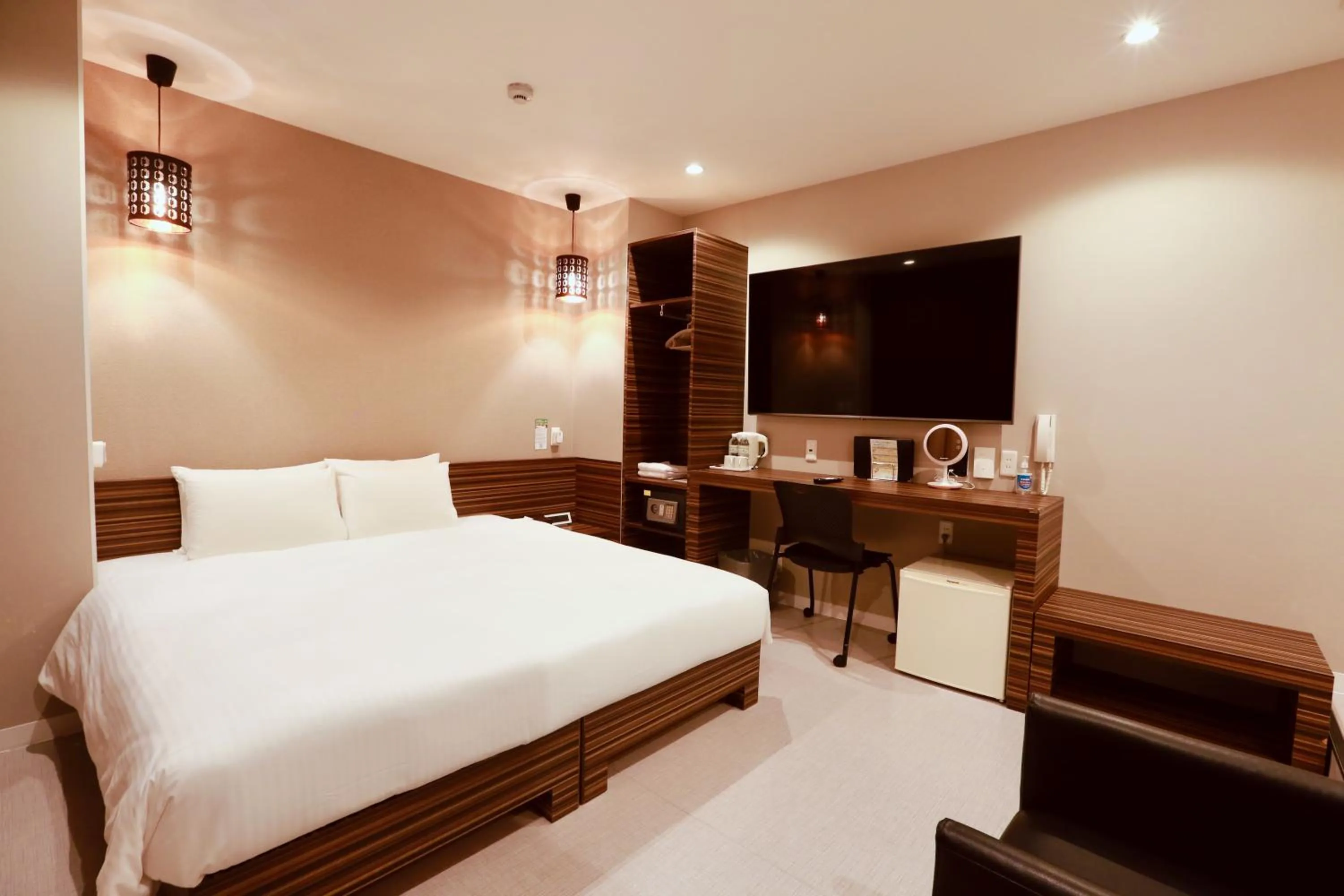 Photo of the whole room, Bed in Hotel 88 Shinsaibashi