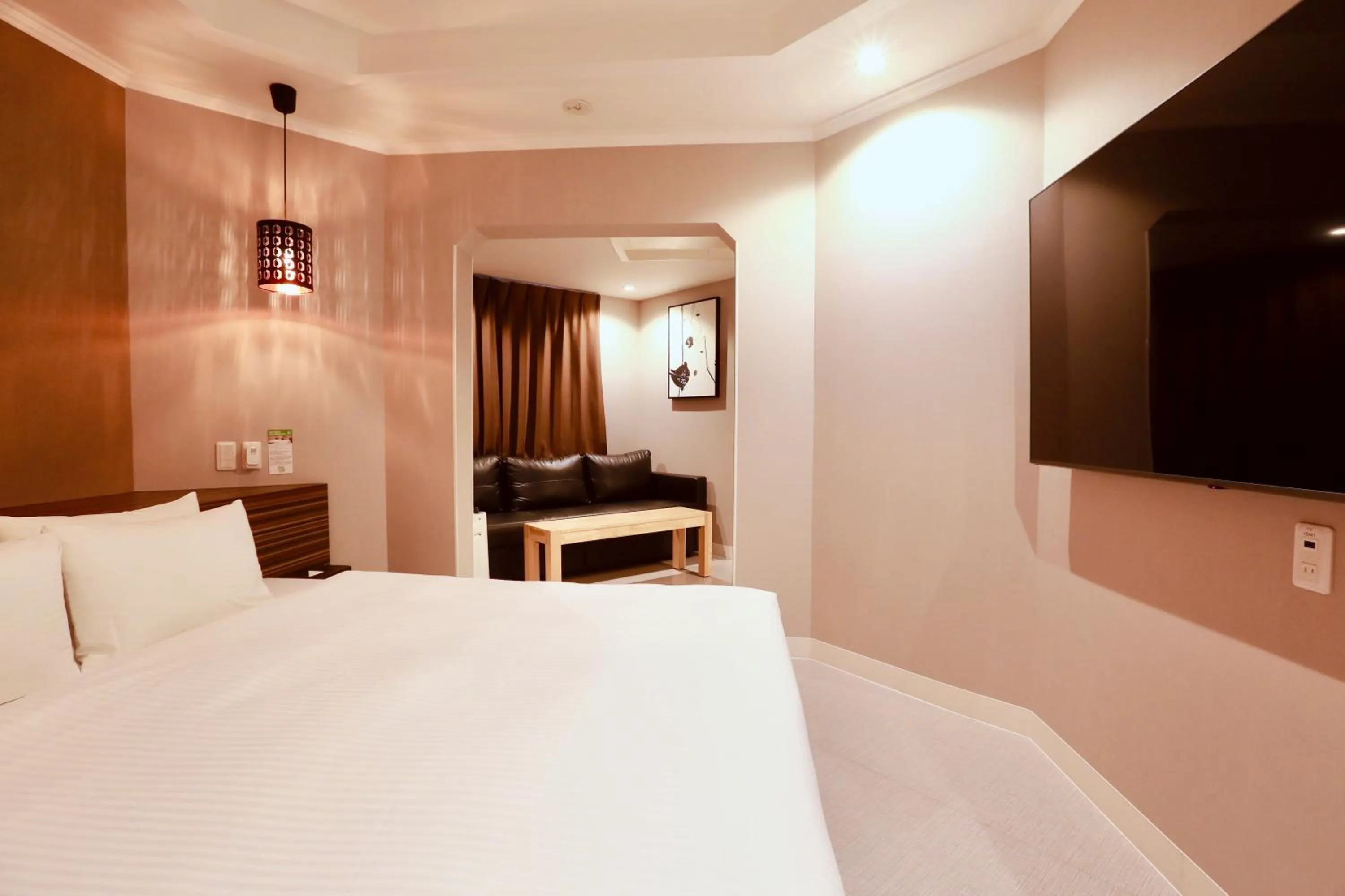 Photo of the whole room, Bed in Hotel 88 Shinsaibashi