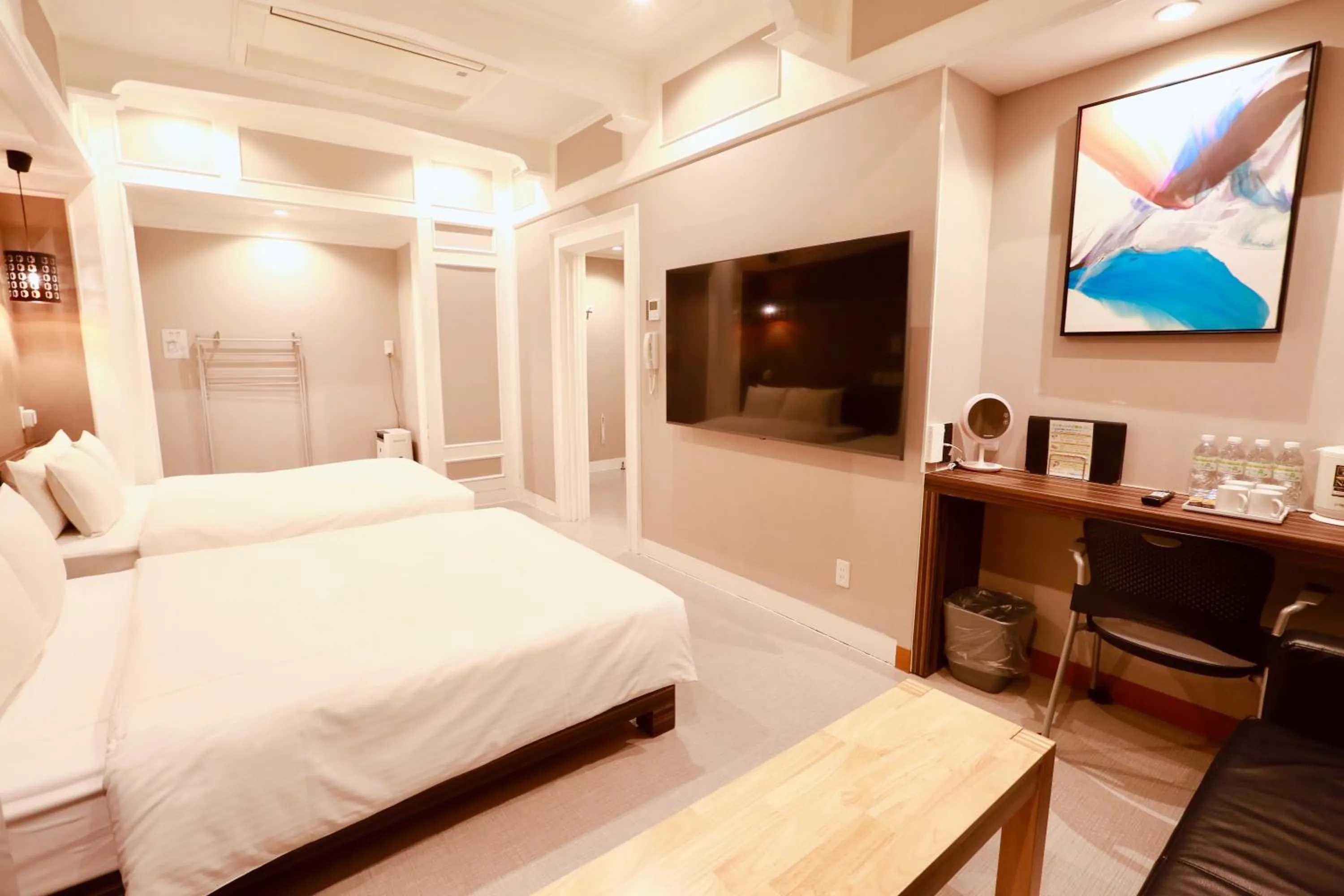 Photo of the whole room, Bed in Hotel 88 Shinsaibashi