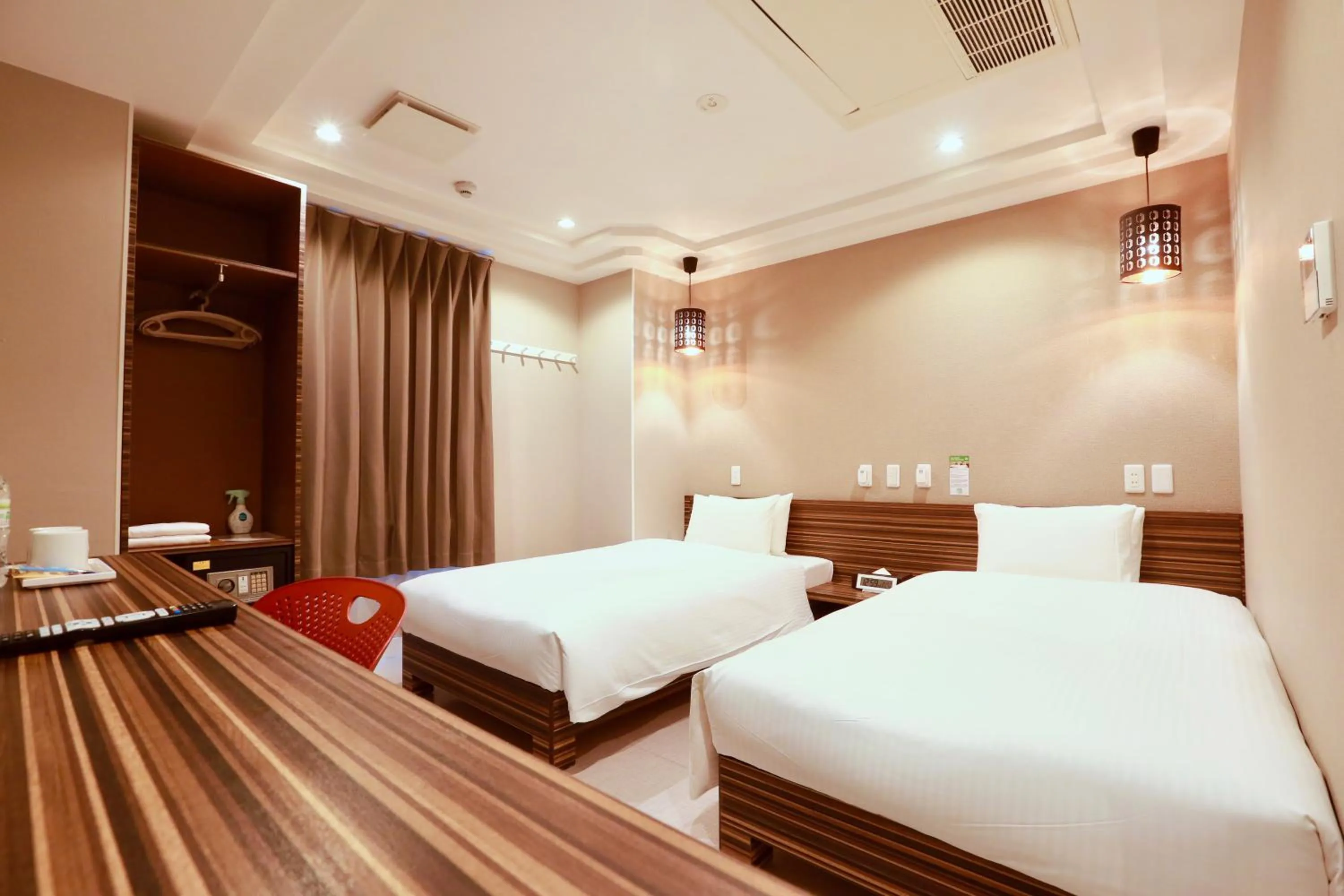 Photo of the whole room, Bed in Hotel 88 Shinsaibashi