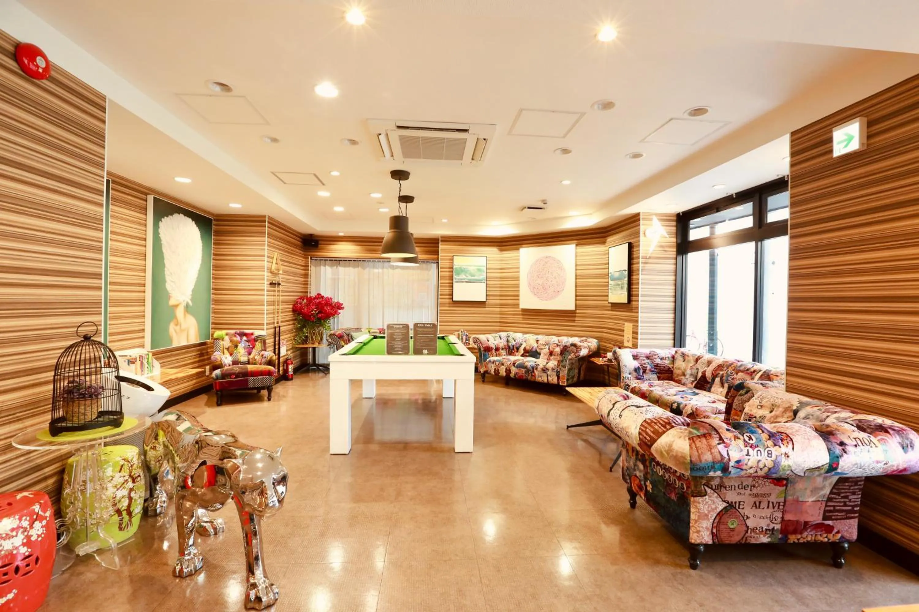 Lobby or reception in Hotel 88 Shinsaibashi