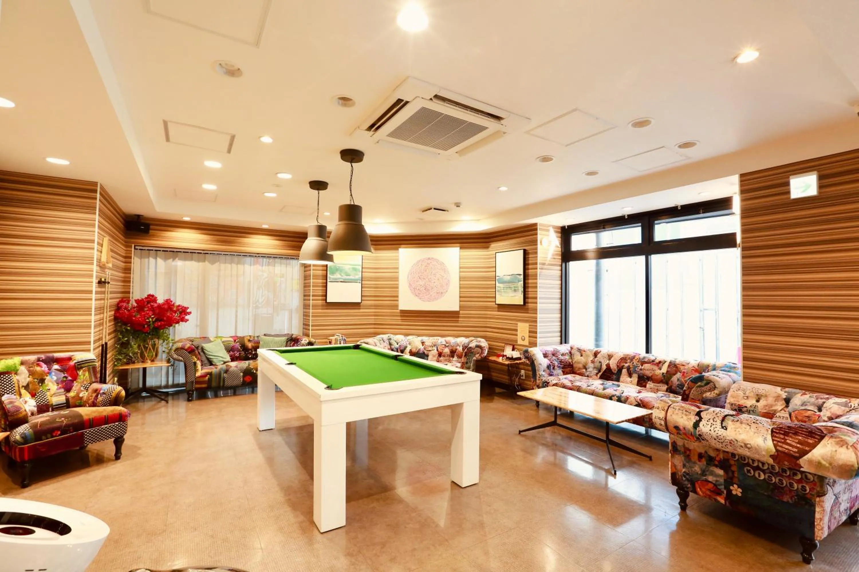 Billiard in Hotel 88 Shinsaibashi