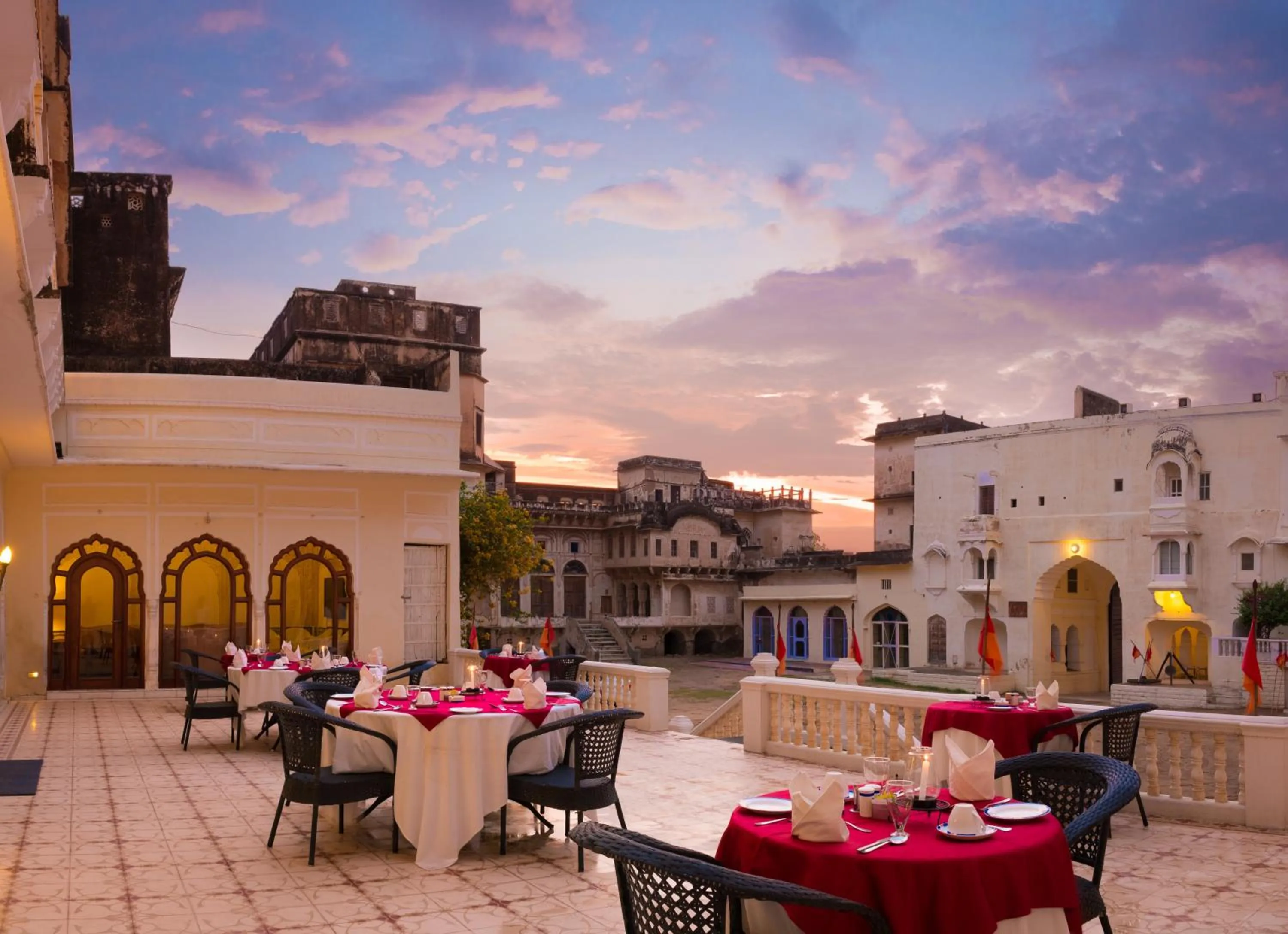 Sunset in Hotel Castle Mandawa
