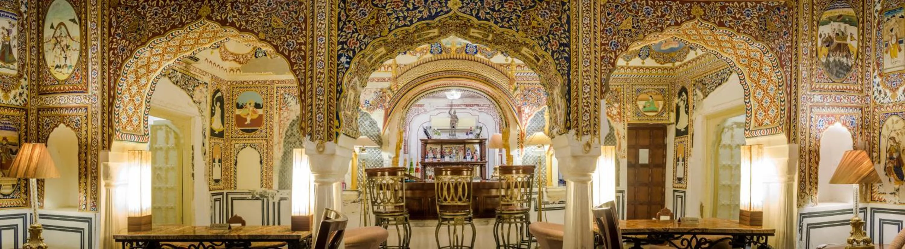 Restaurant/places to eat in Hotel Castle Mandawa