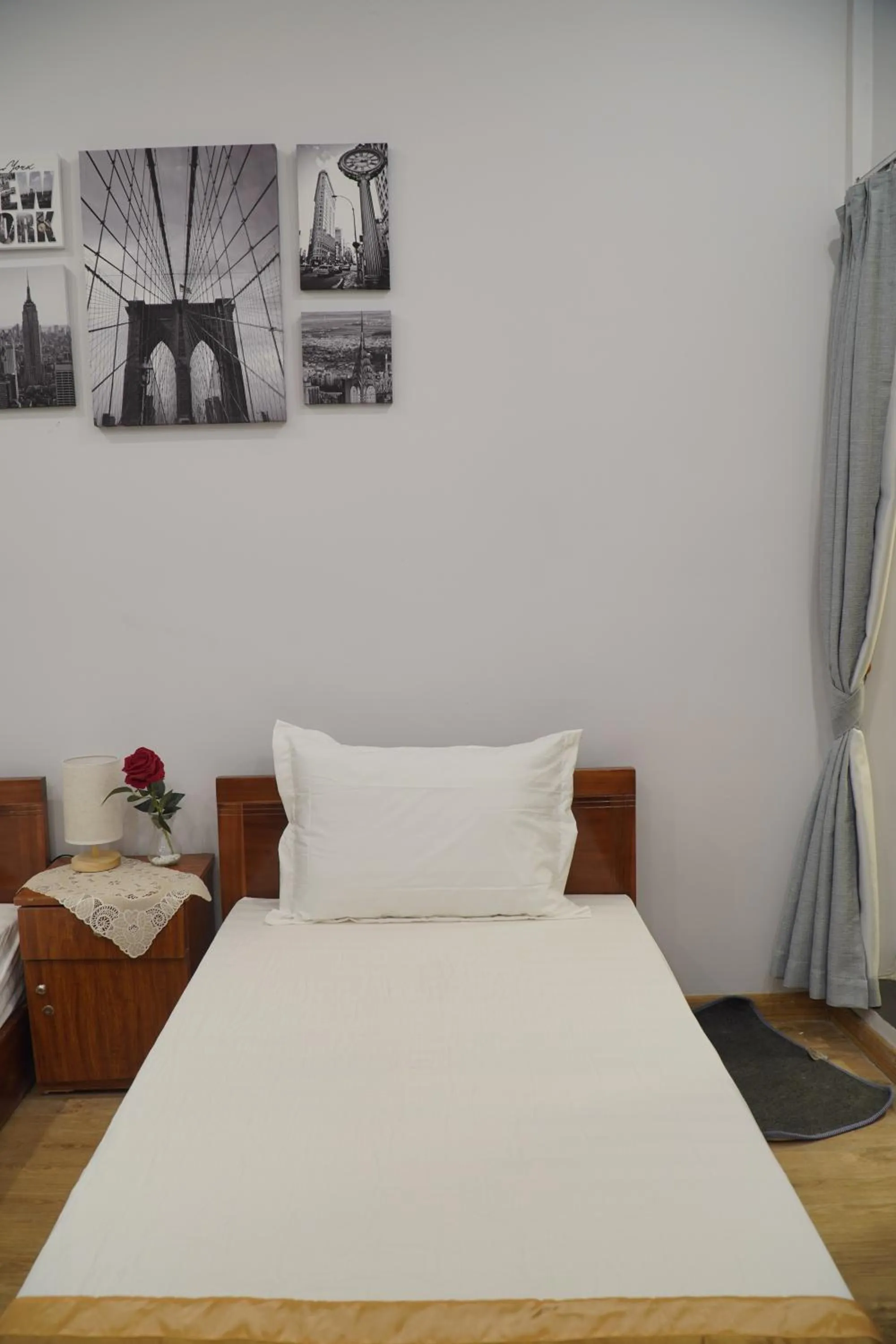 Bed in Thức at 3am - Old Quarter Hanoi Lotus