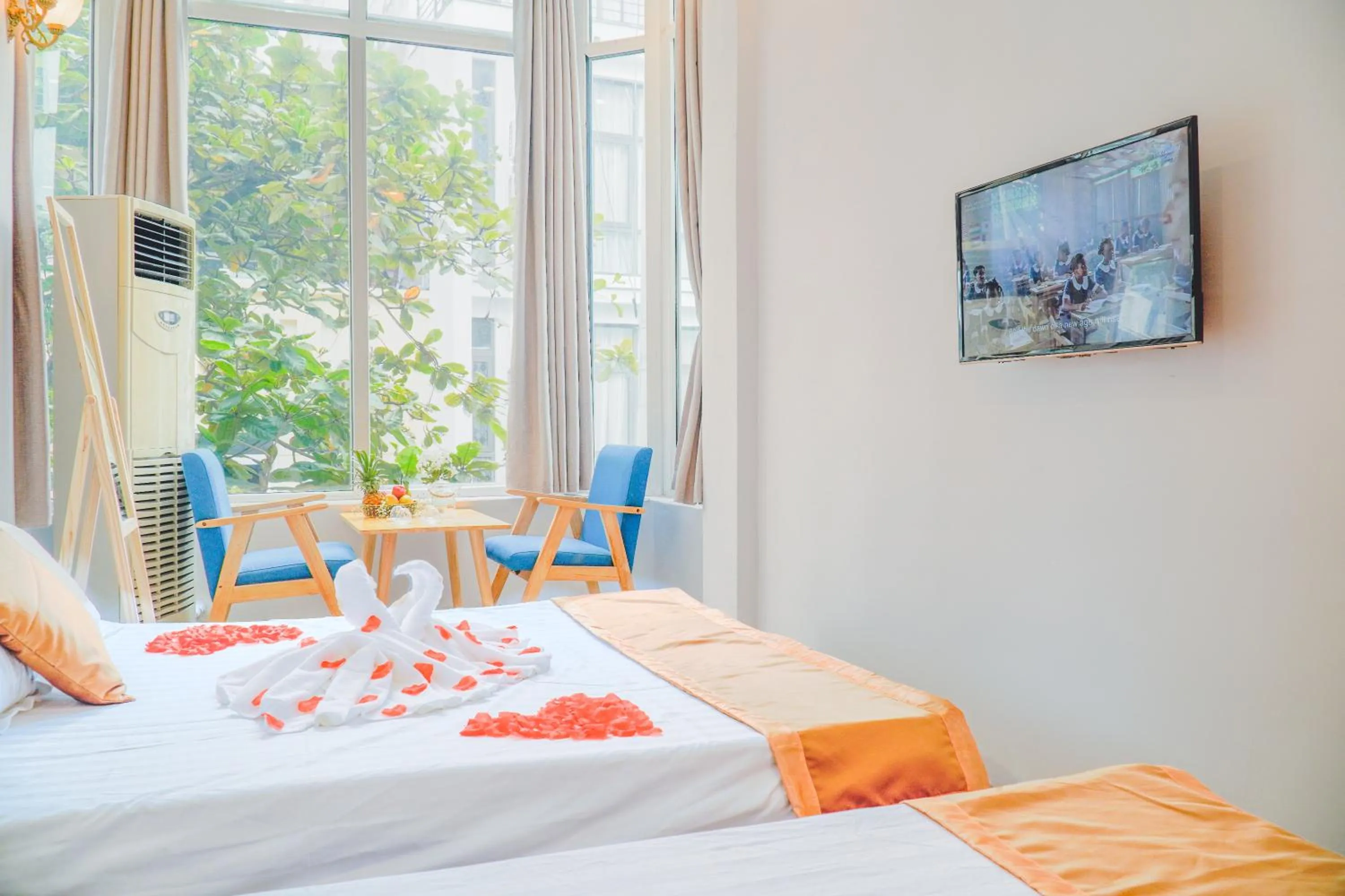 Bedroom, Bed in Thức at 3am - Old Quarter Hanoi Lotus