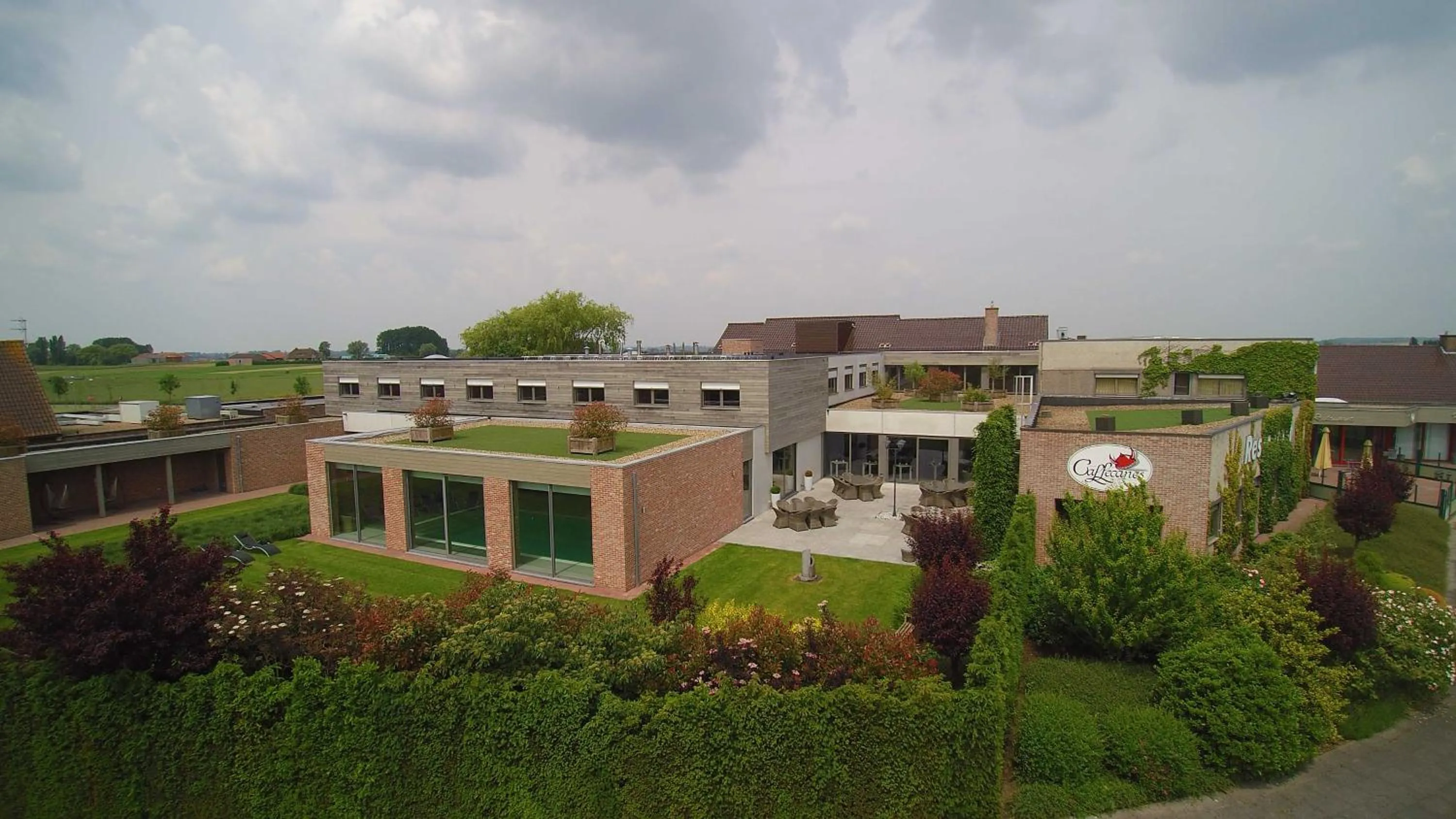 Property building in Hotel Callecanes