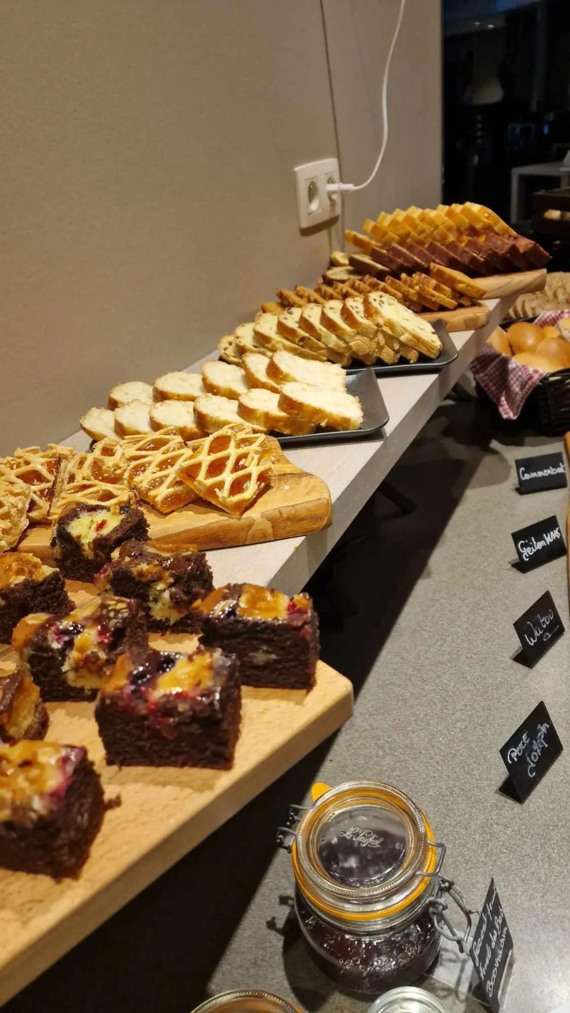 Breakfast in Hotel Callecanes