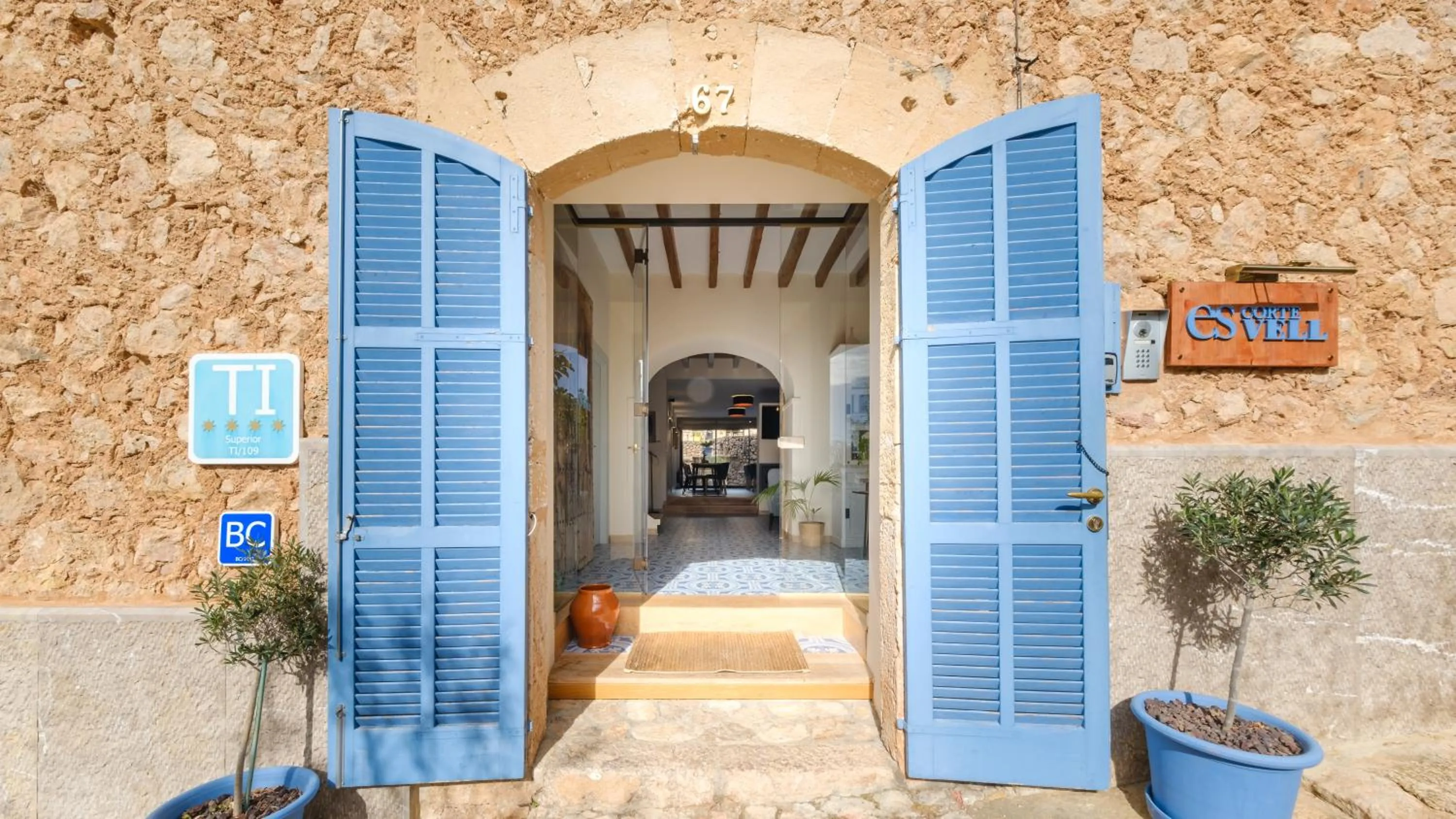 Es Corte Vell - Adults Only