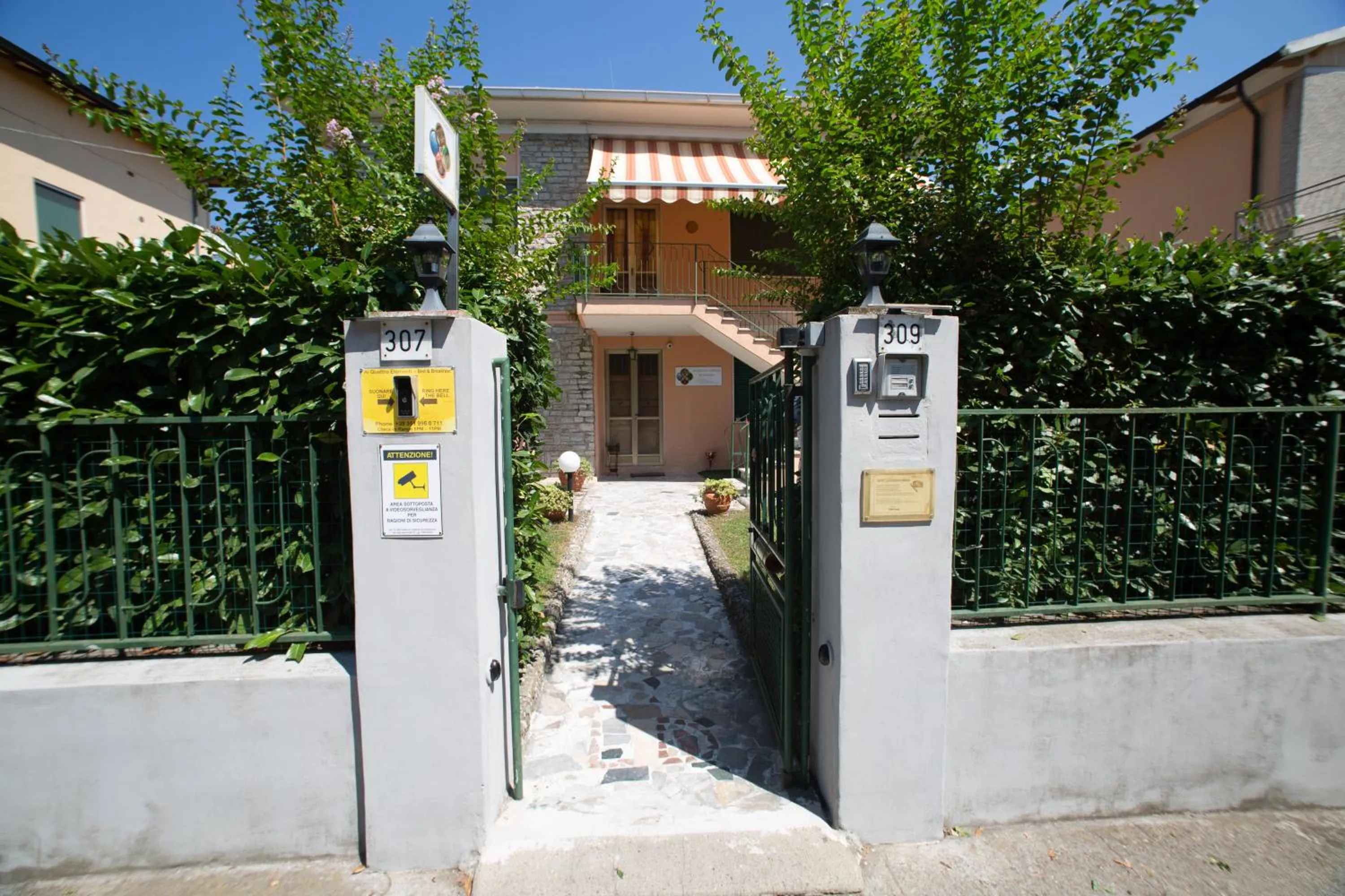 Property building in Ai 4 Elementi