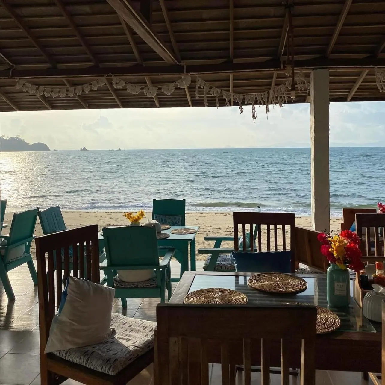 Heaven Beach Resort & Art