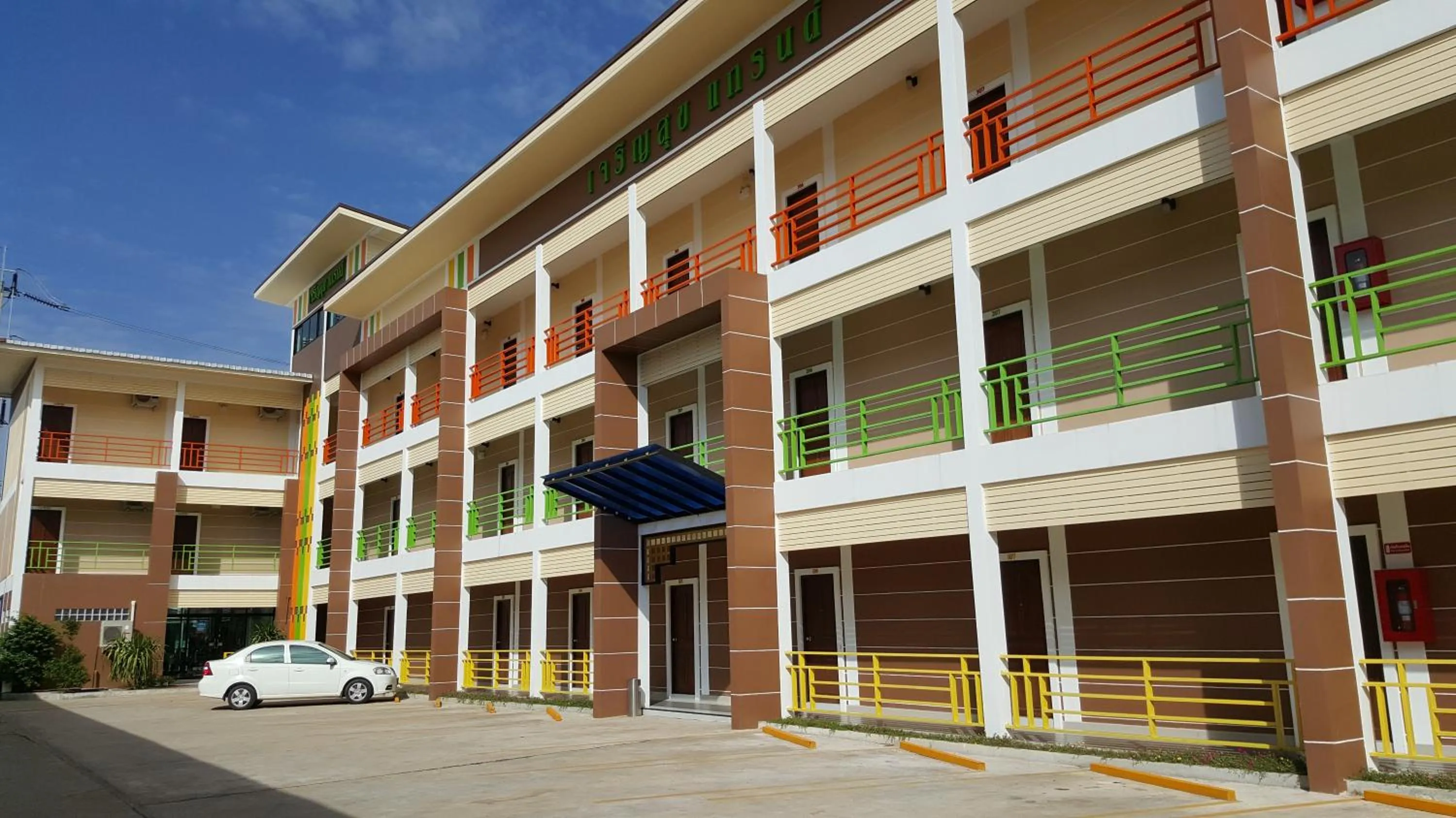 Charoensuk Grand Hotel