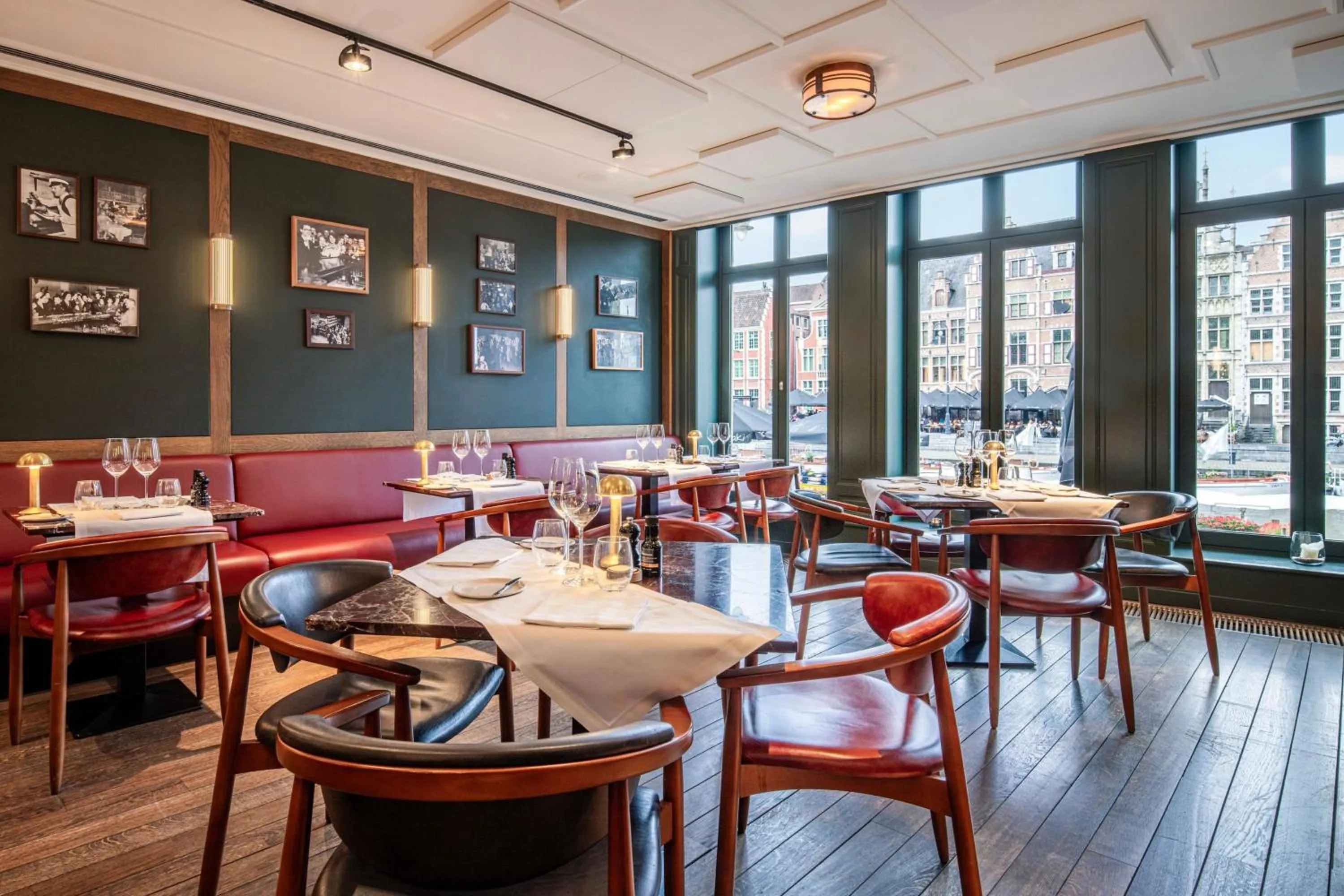 Restaurant/places to eat in Ghent Marriott Hotel