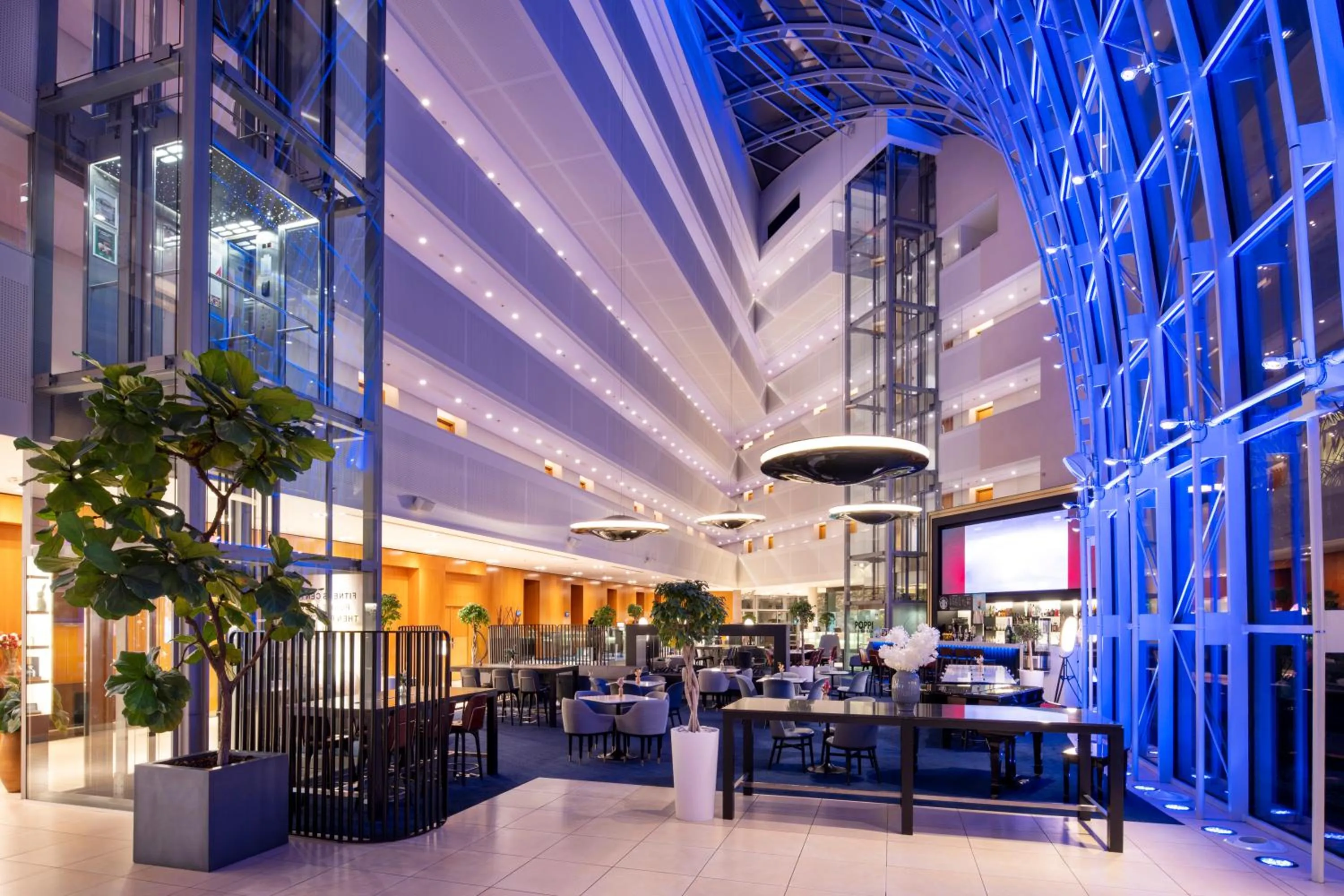 Lobby or reception in Ghent Marriott Hotel