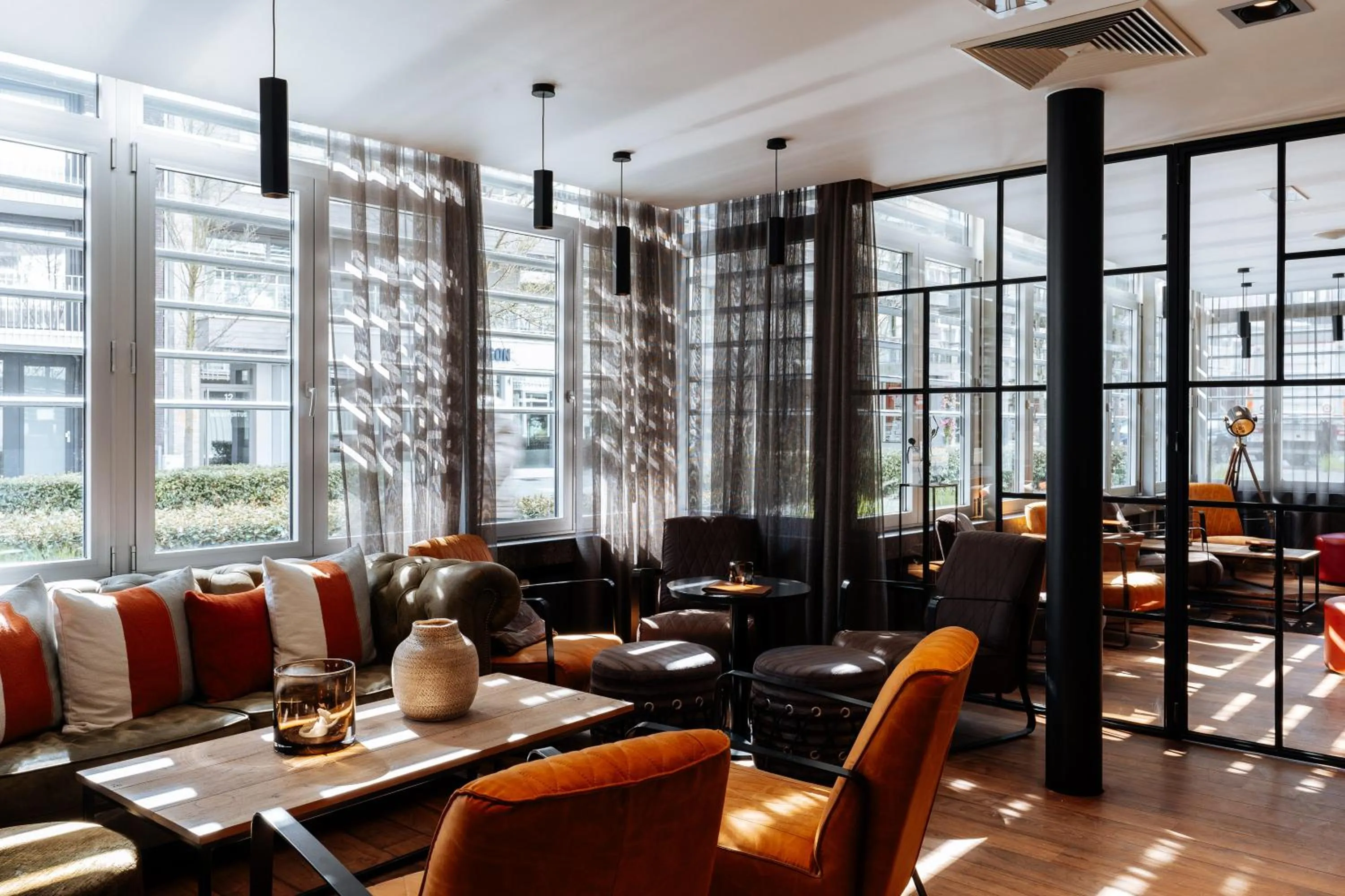 Lounge or bar in Cosmopolite Hotel Nieuwpoort-Bad