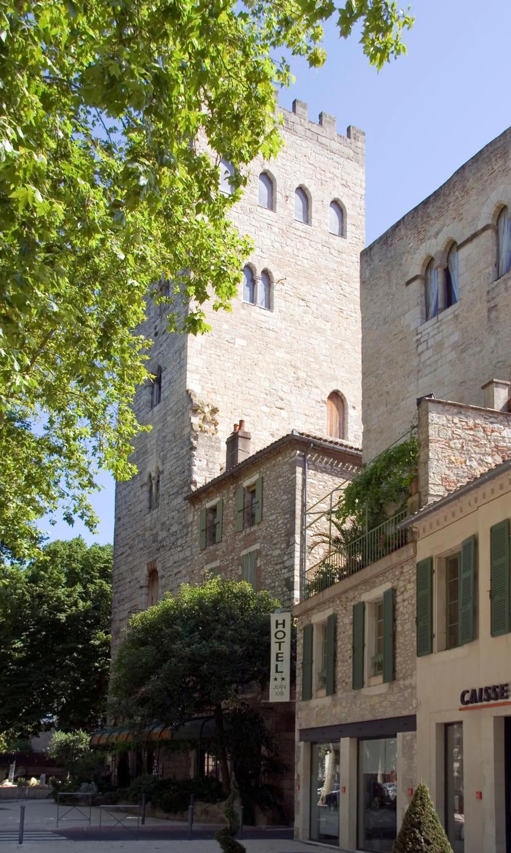 Facade/entrance in Hôtel Jean XXII