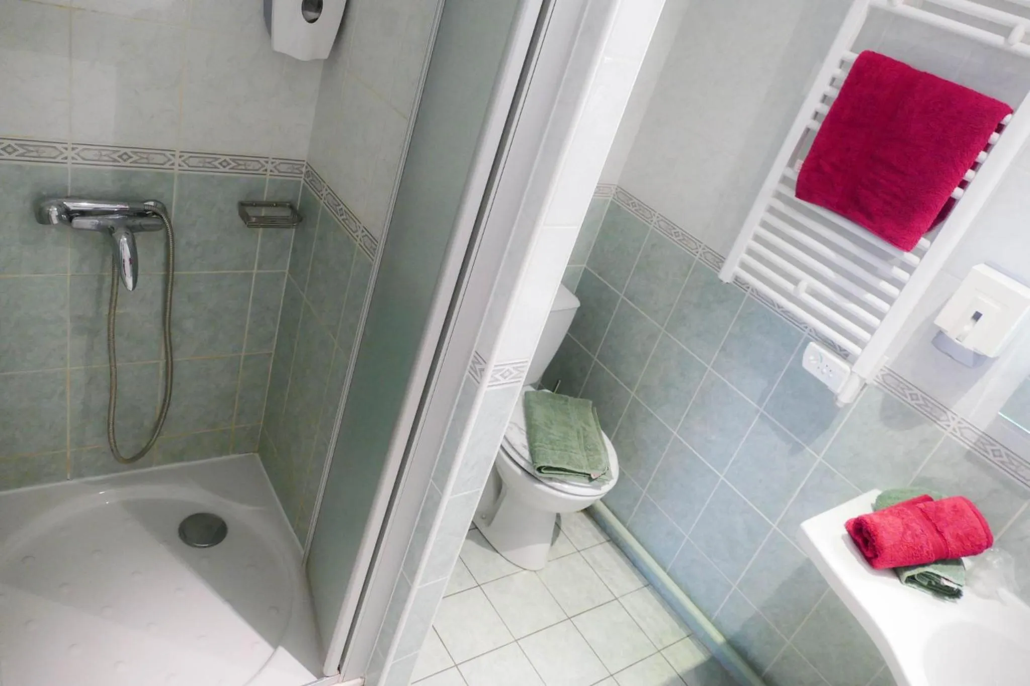 Bathroom in Hôtel Jean XXII