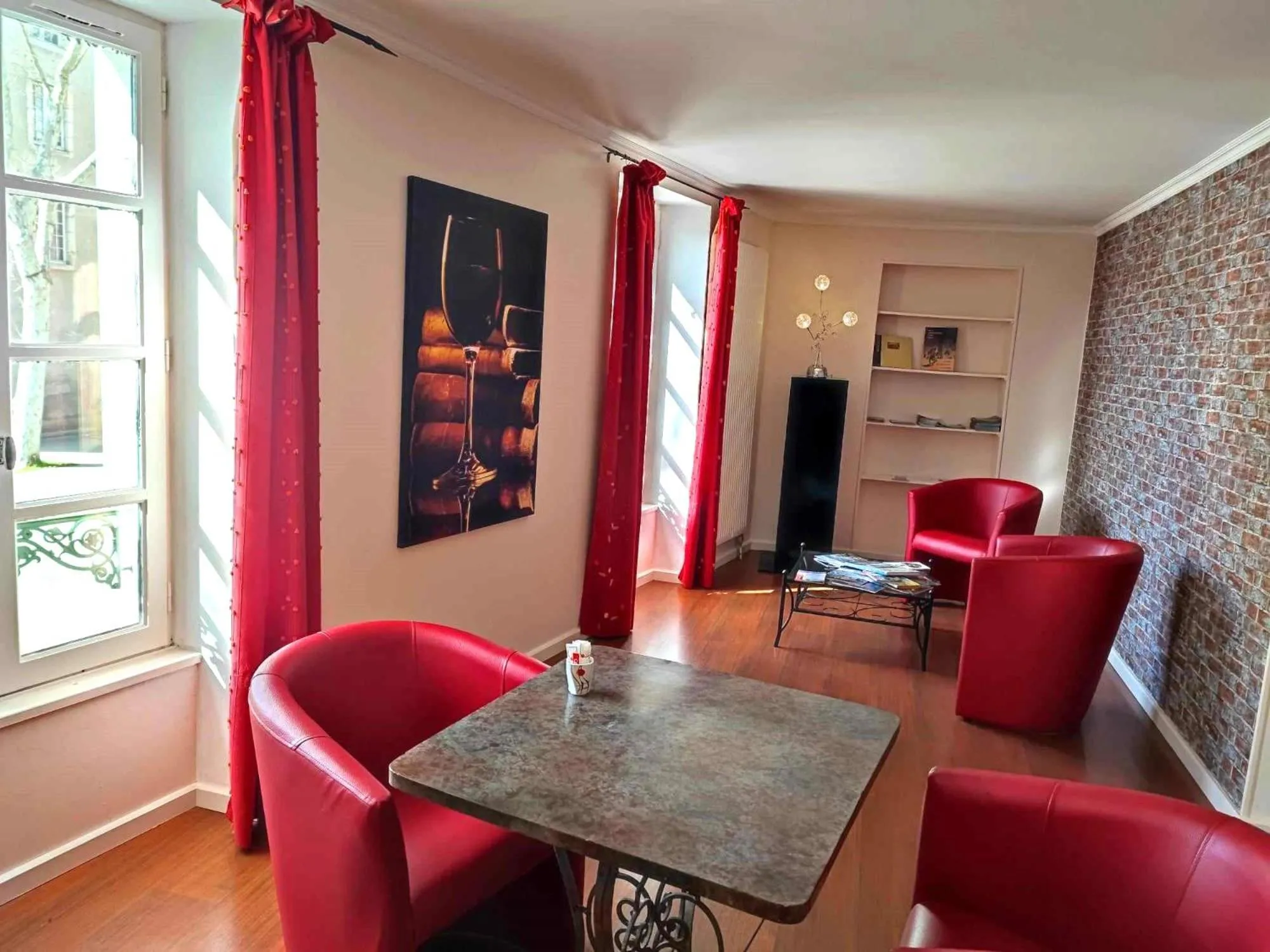 Seating area in Hôtel Jean XXII